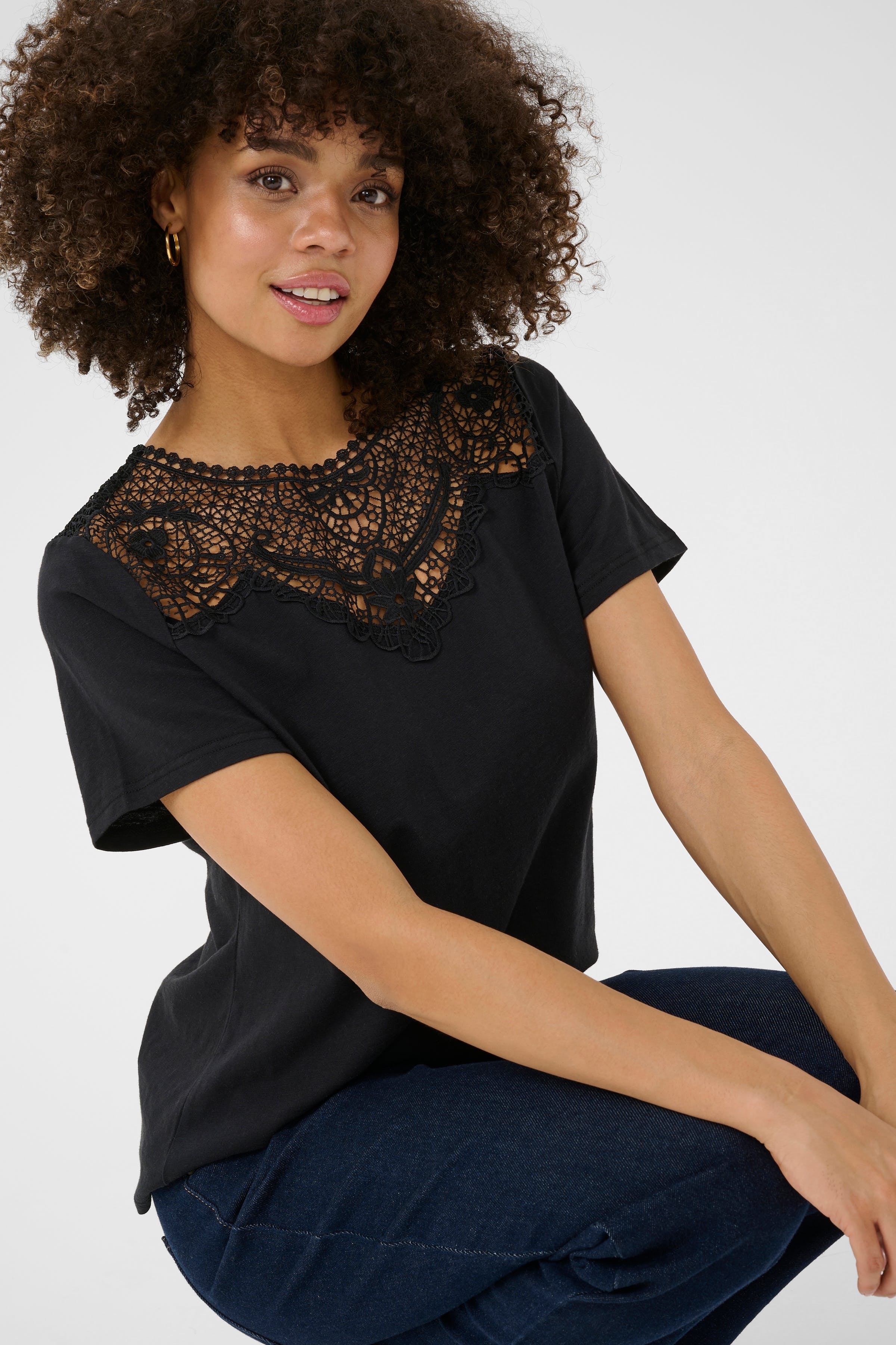 CUxandra T-shirt LOOKBOOK DETAIL 50111503-500012