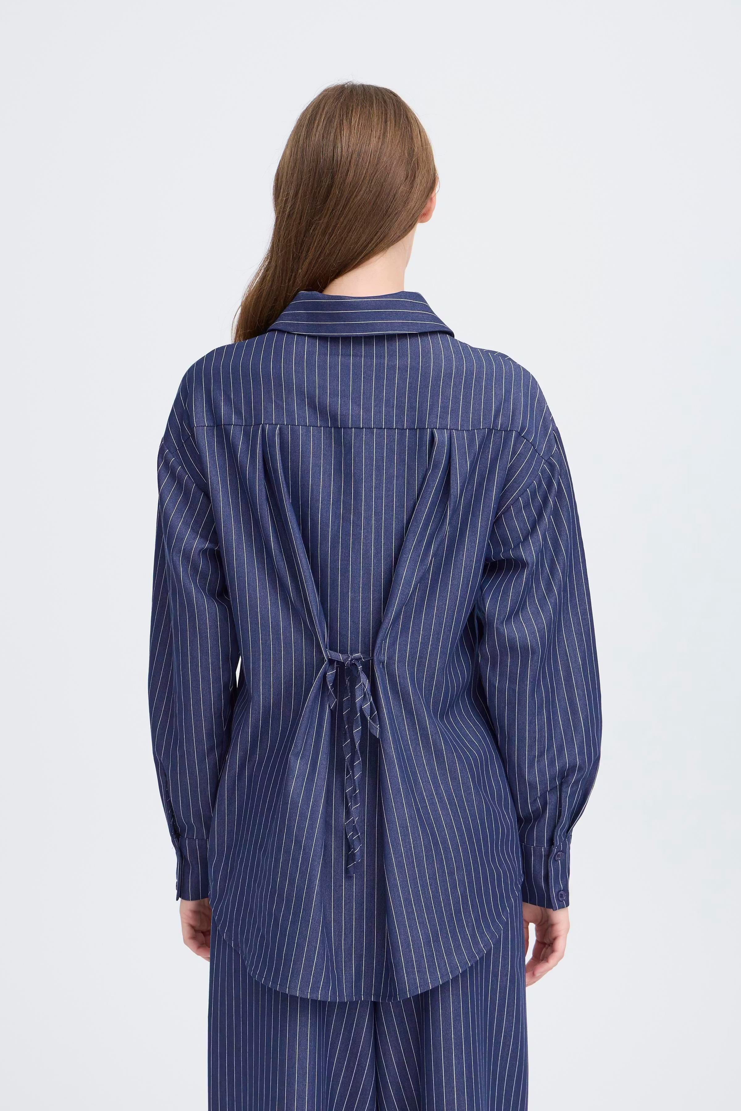 IHXOPHELIA Bluse LOOKBOOK BACK 20123957-193939