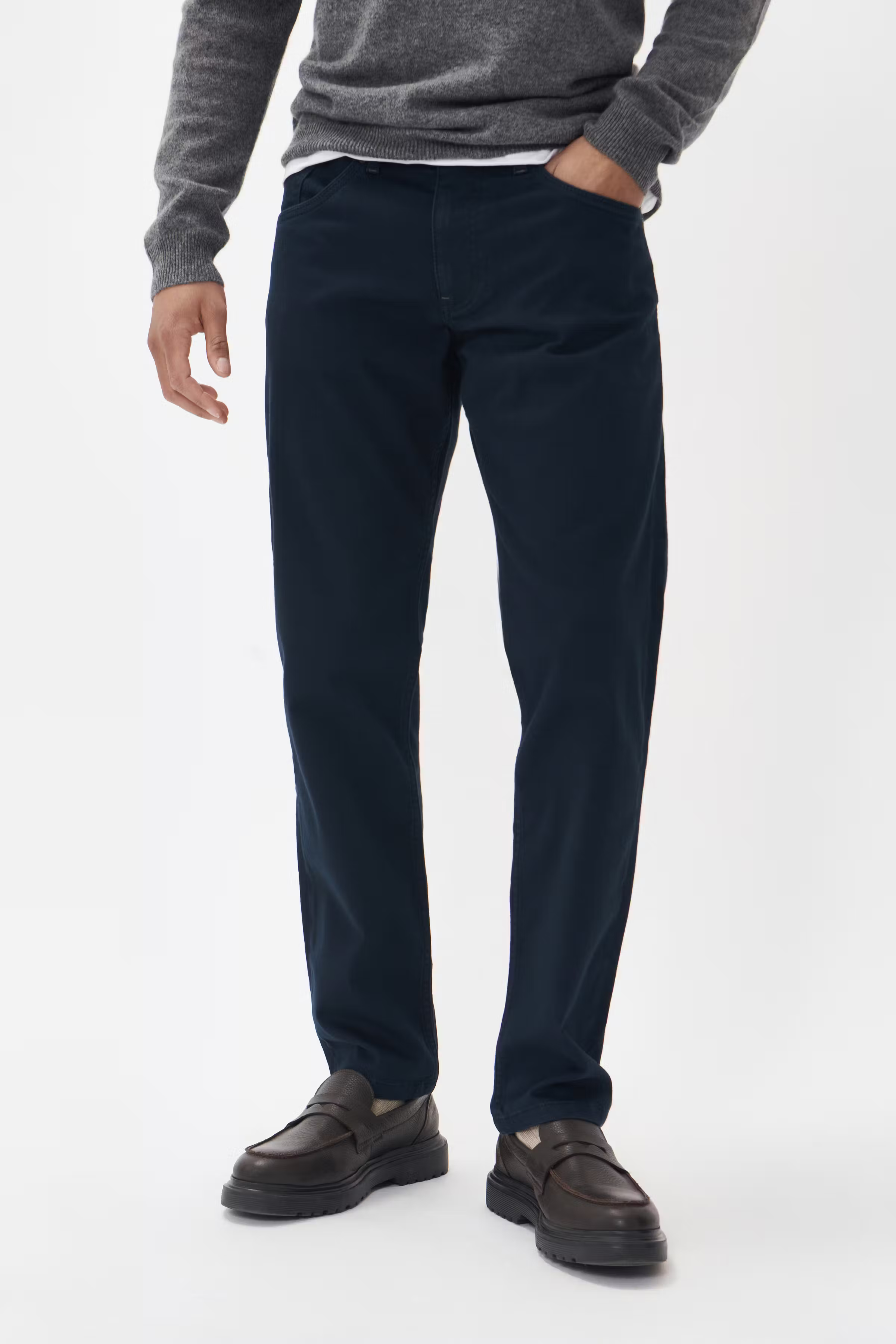 MApearce Hose LOOKBOOK FRONT 30207026-194011