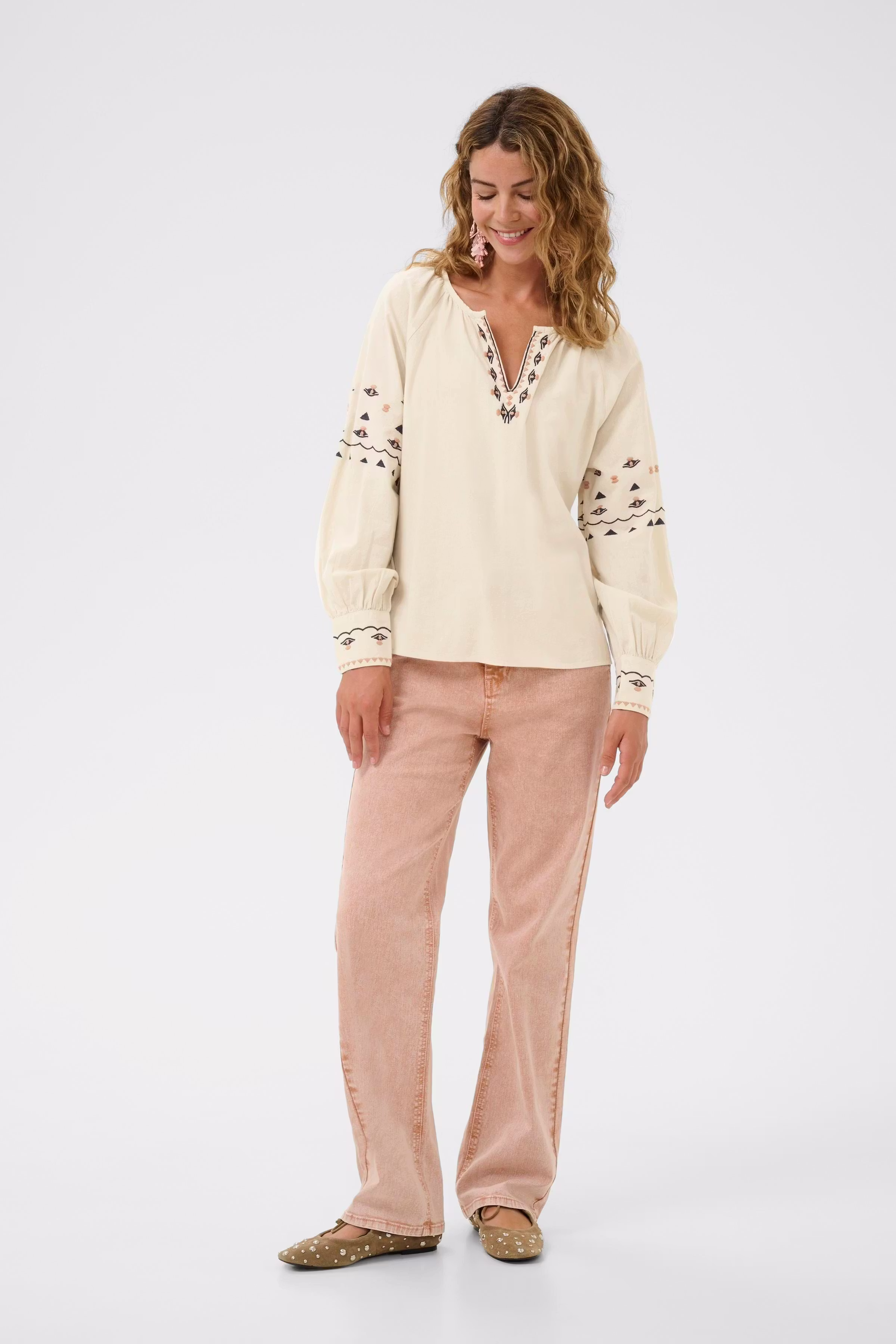 CRAgate Blouse LOOKBOOK FRONT 10614667-130401