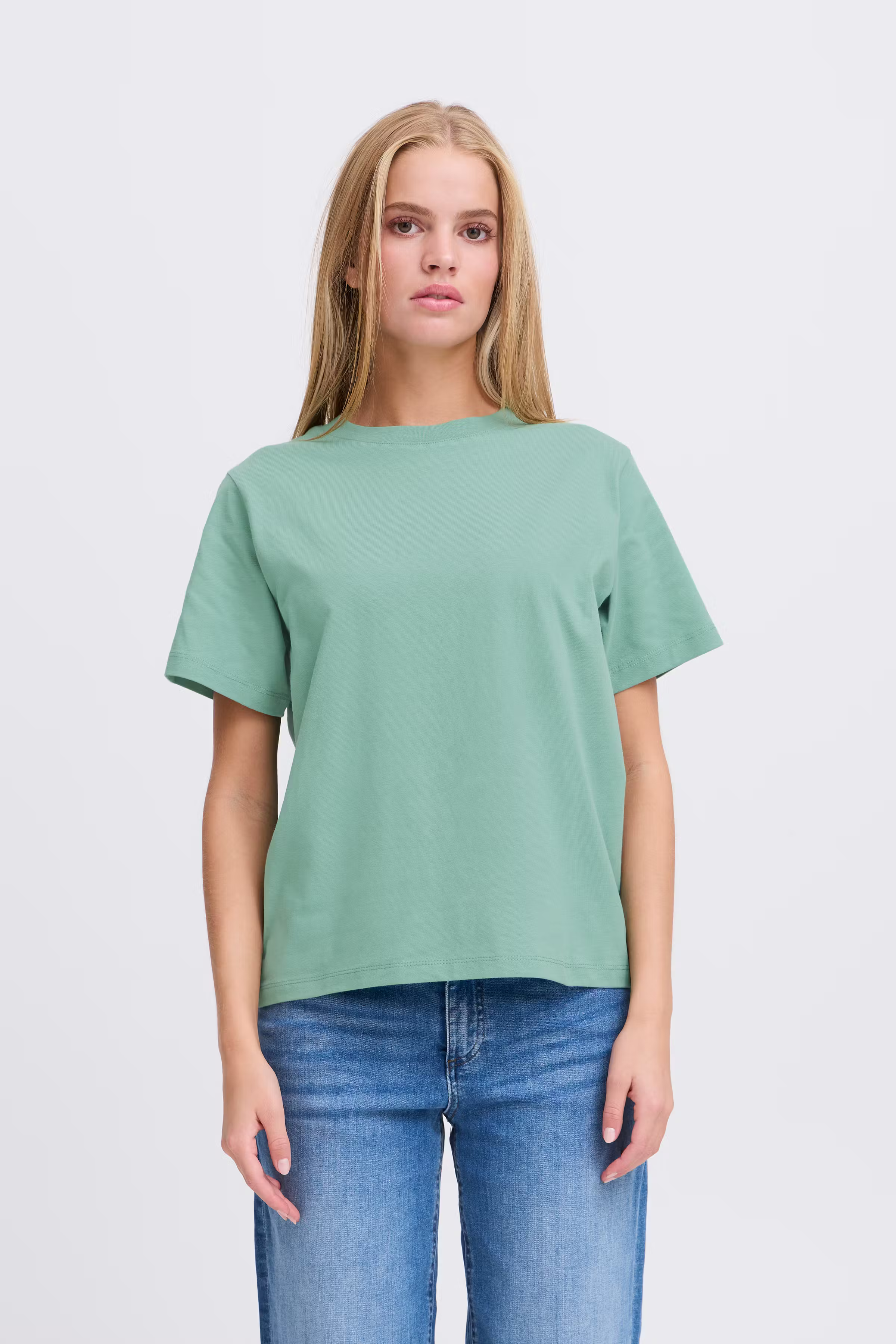 IHPALMER LOOSE T-shirt LOOKBOOK FRONT 20119365-165515