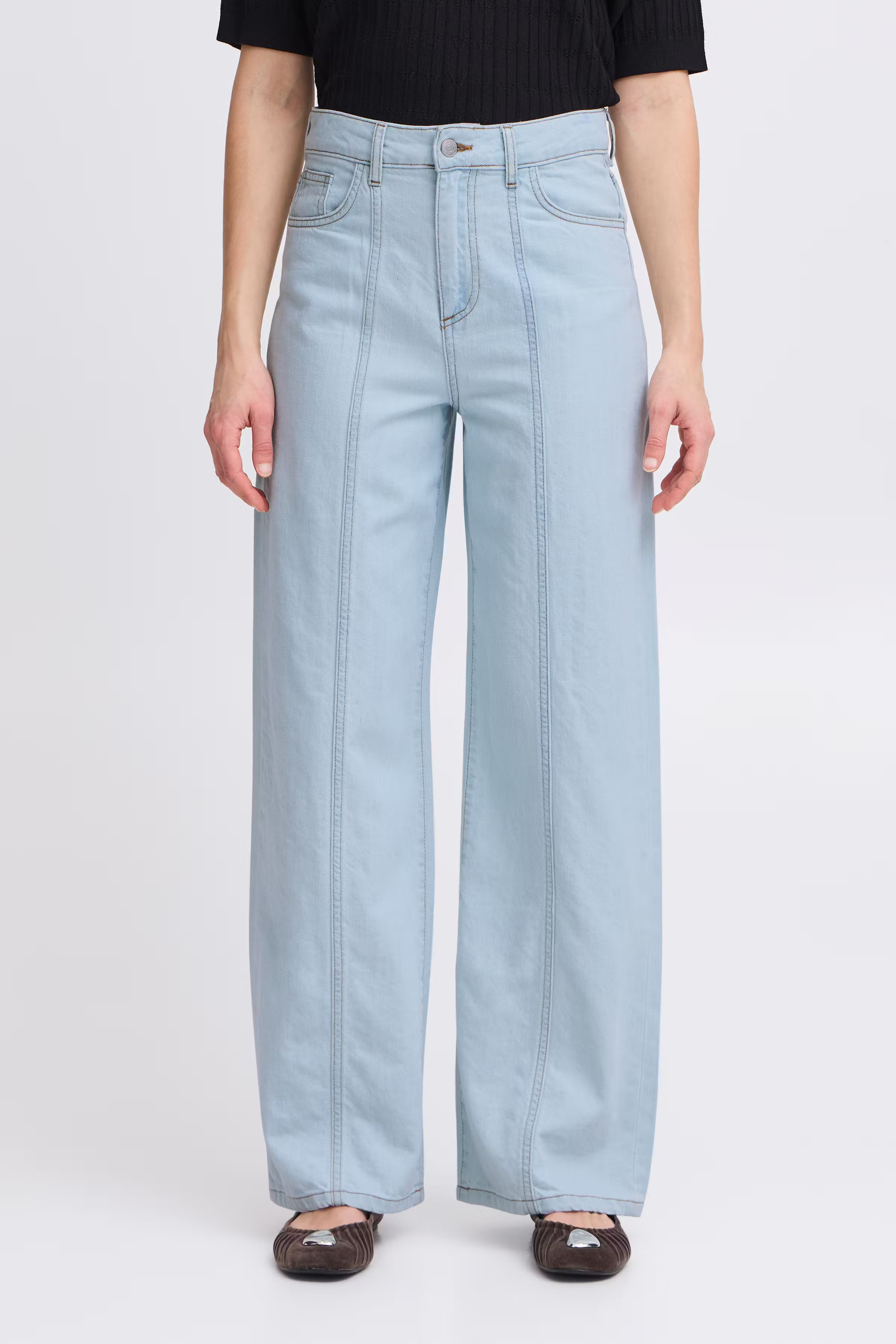 BYLONIA Jeans LOOKBOOK FRONT 20816503-200460