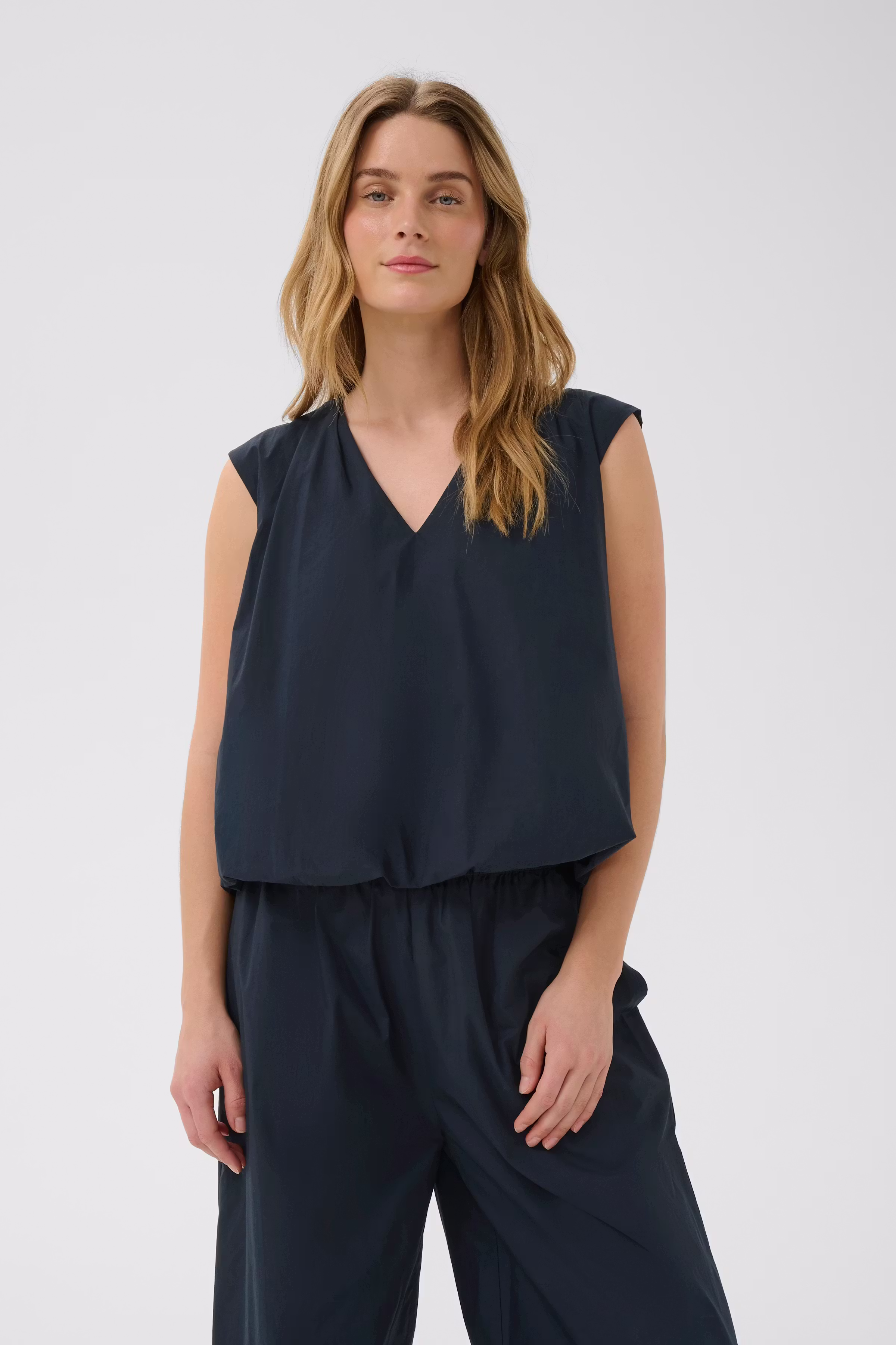 DidiPW Top LOOKBOOK BACK 30310678-194013