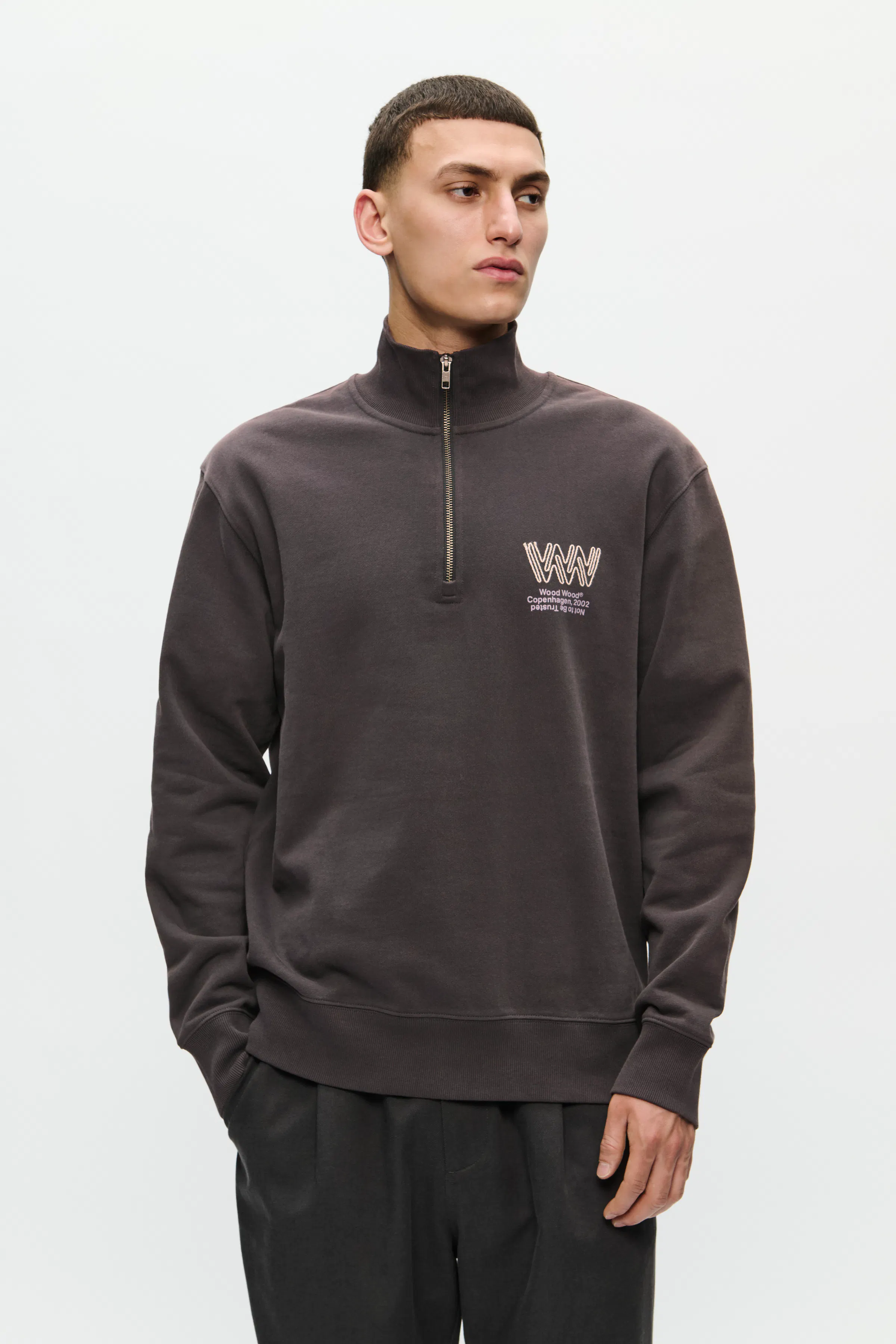 WWJack Sweatshirt LOOKBOOK FRONT 30251577-194406