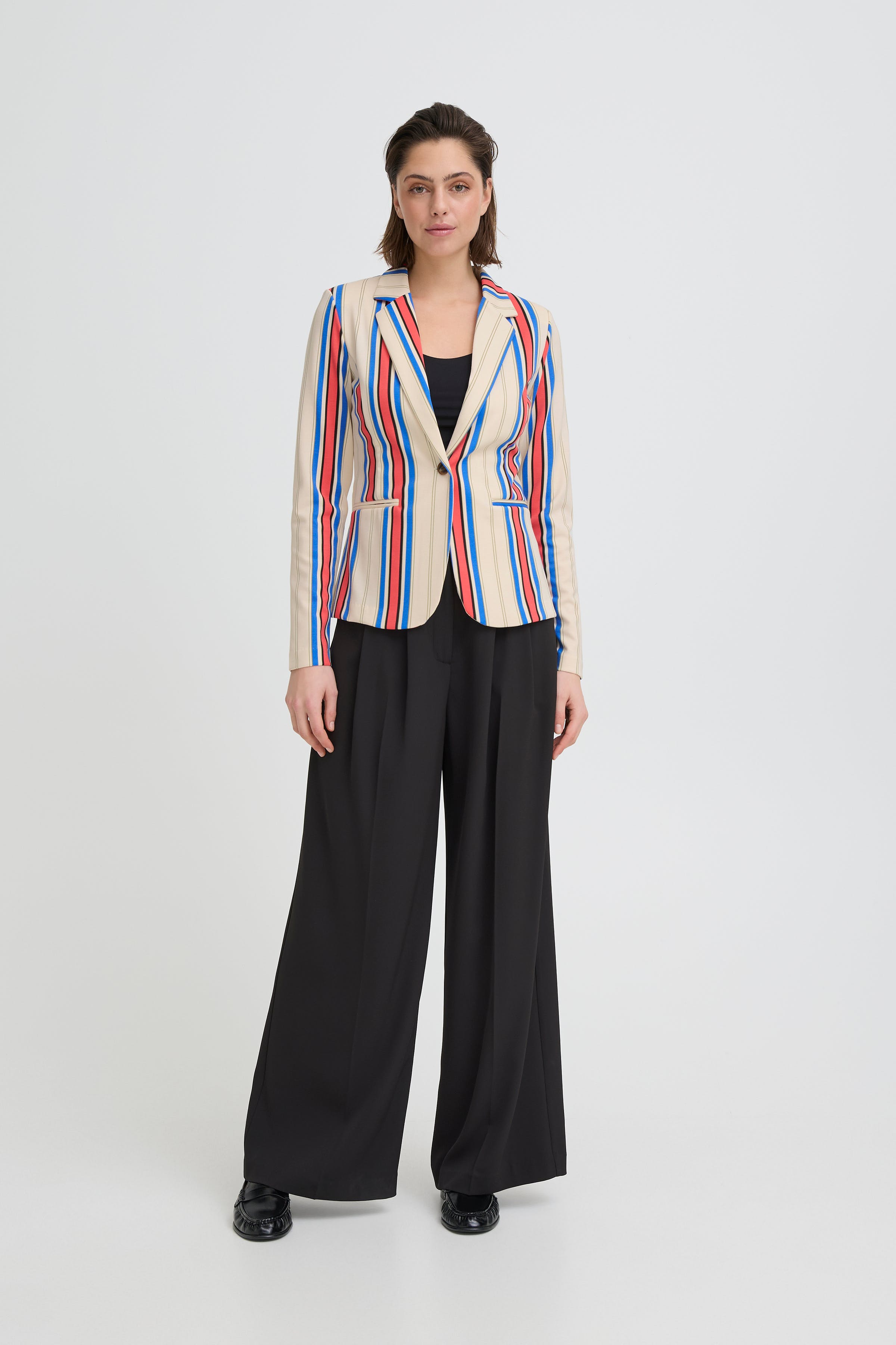 IHKATE Blazer LOOKBOOK FRONT 20125220-900004442