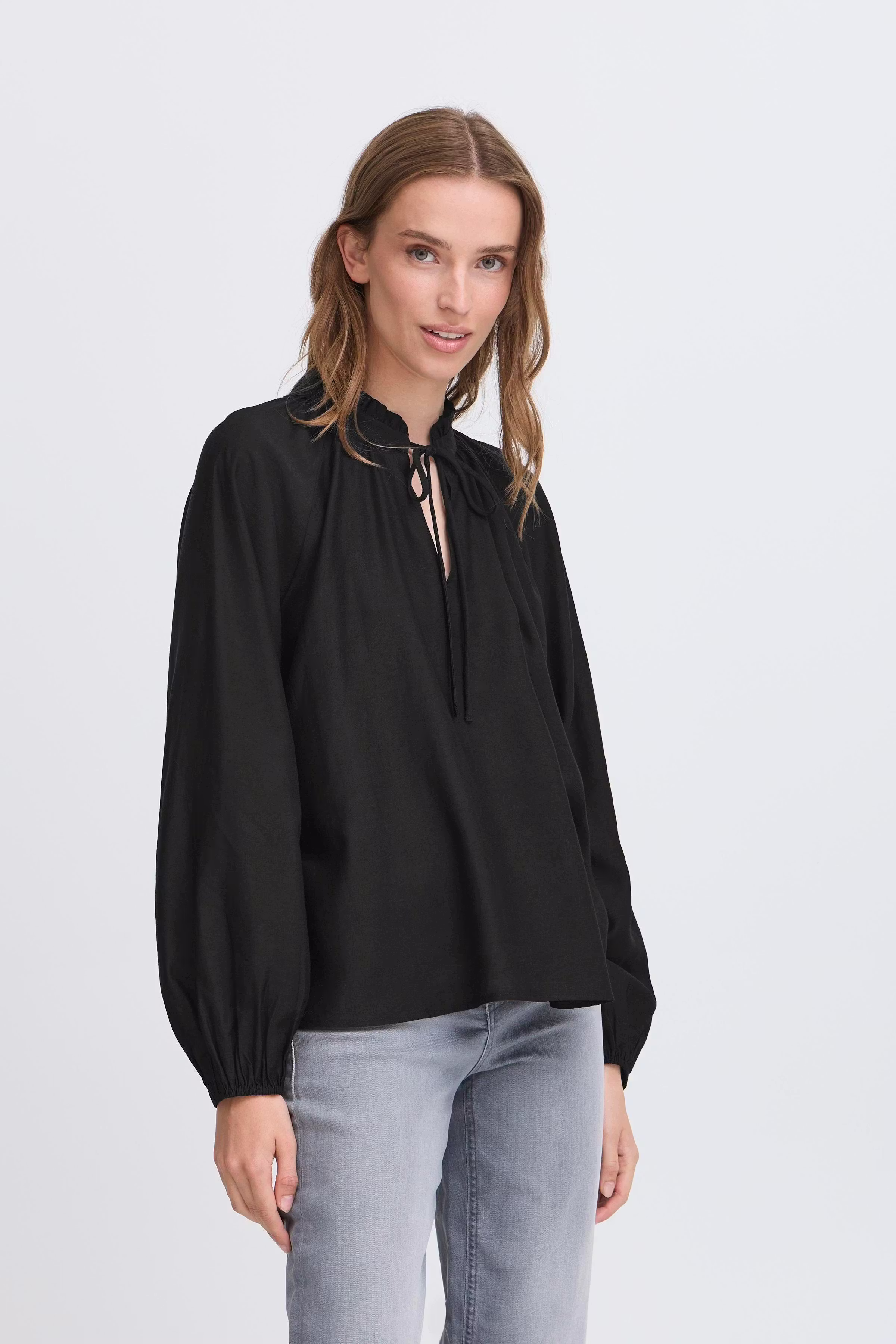 IHKARLANI Blouse LOOKBOOK FRONT 20121888-194008