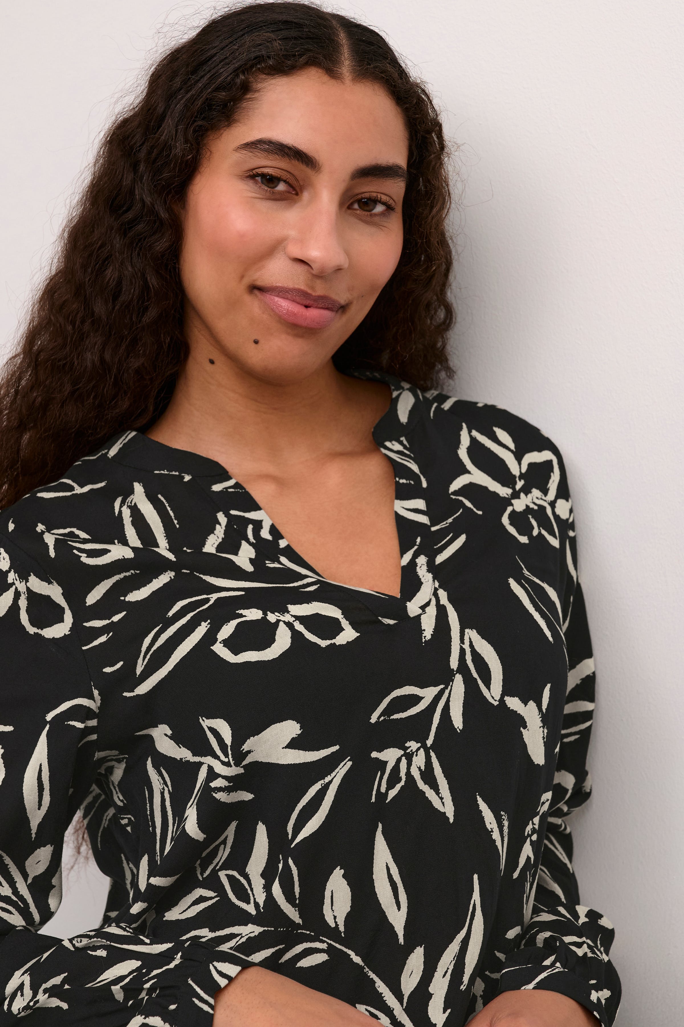 KAditte Blus LOOKBOOK DETAIL 10507919-106278