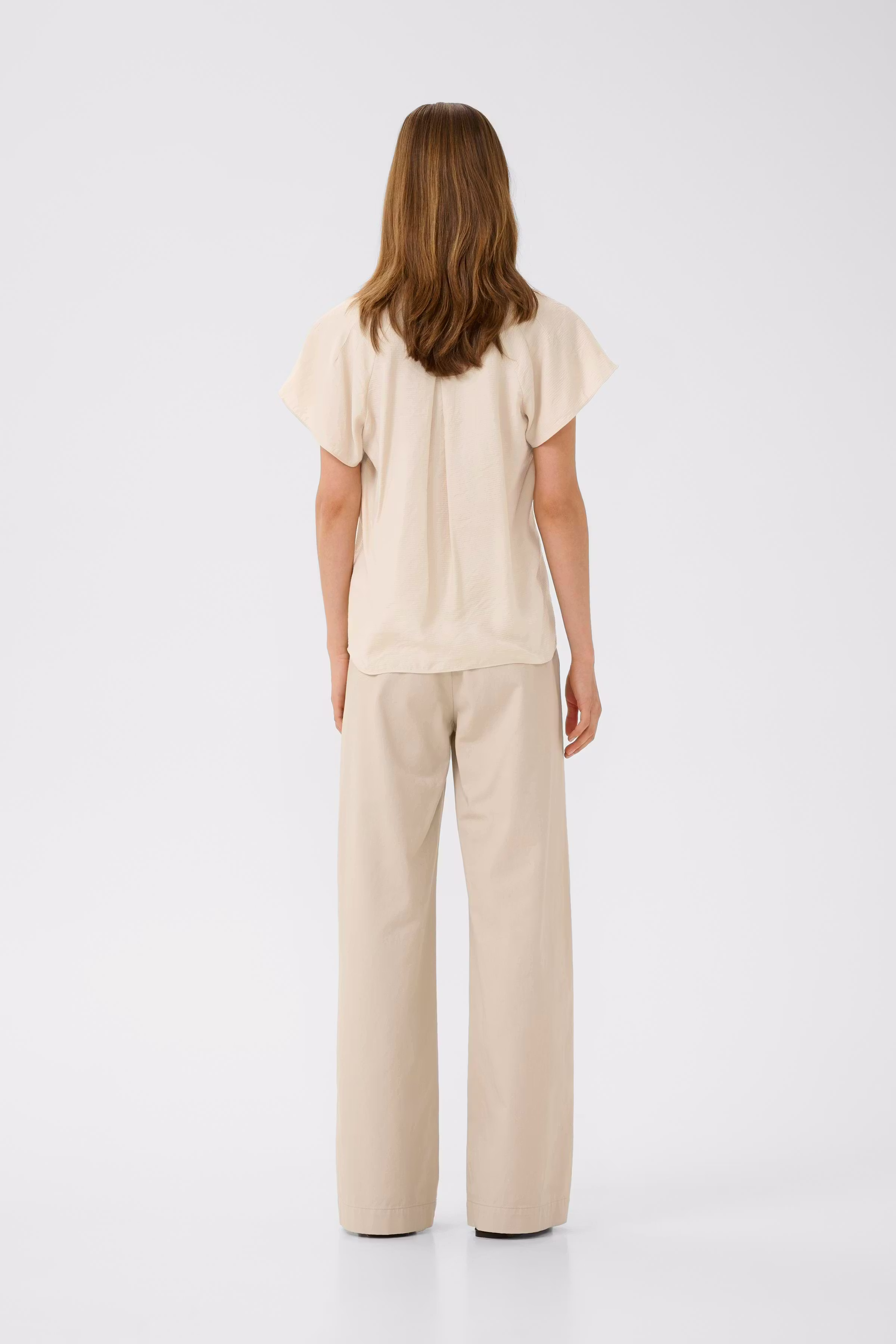 AdeliaIW Top LOOKBOOK BACK 30110911-130403