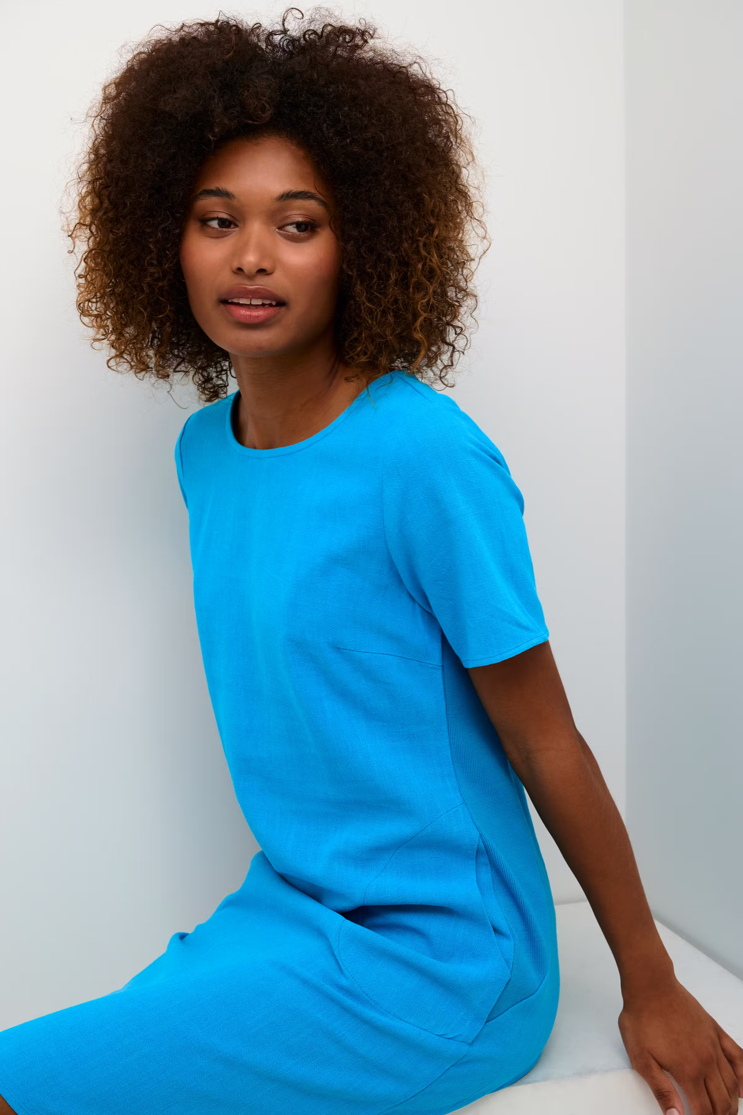 KAliny Lin Kjole LOOKBOOK DETAIL 10505731-154427