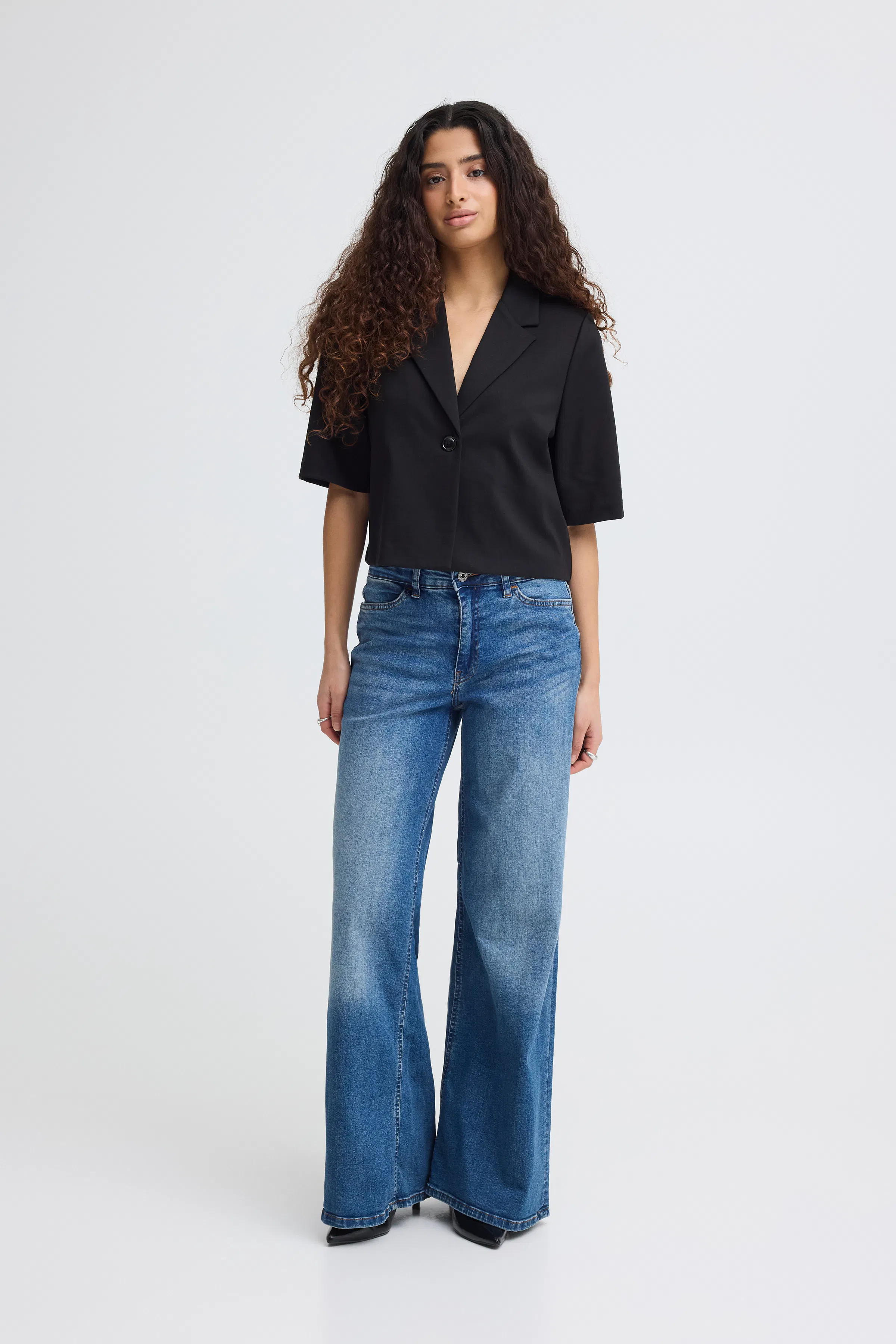 IHKATE CROPPED  Blazer LOOKBOOK FRONT 20123679-194008