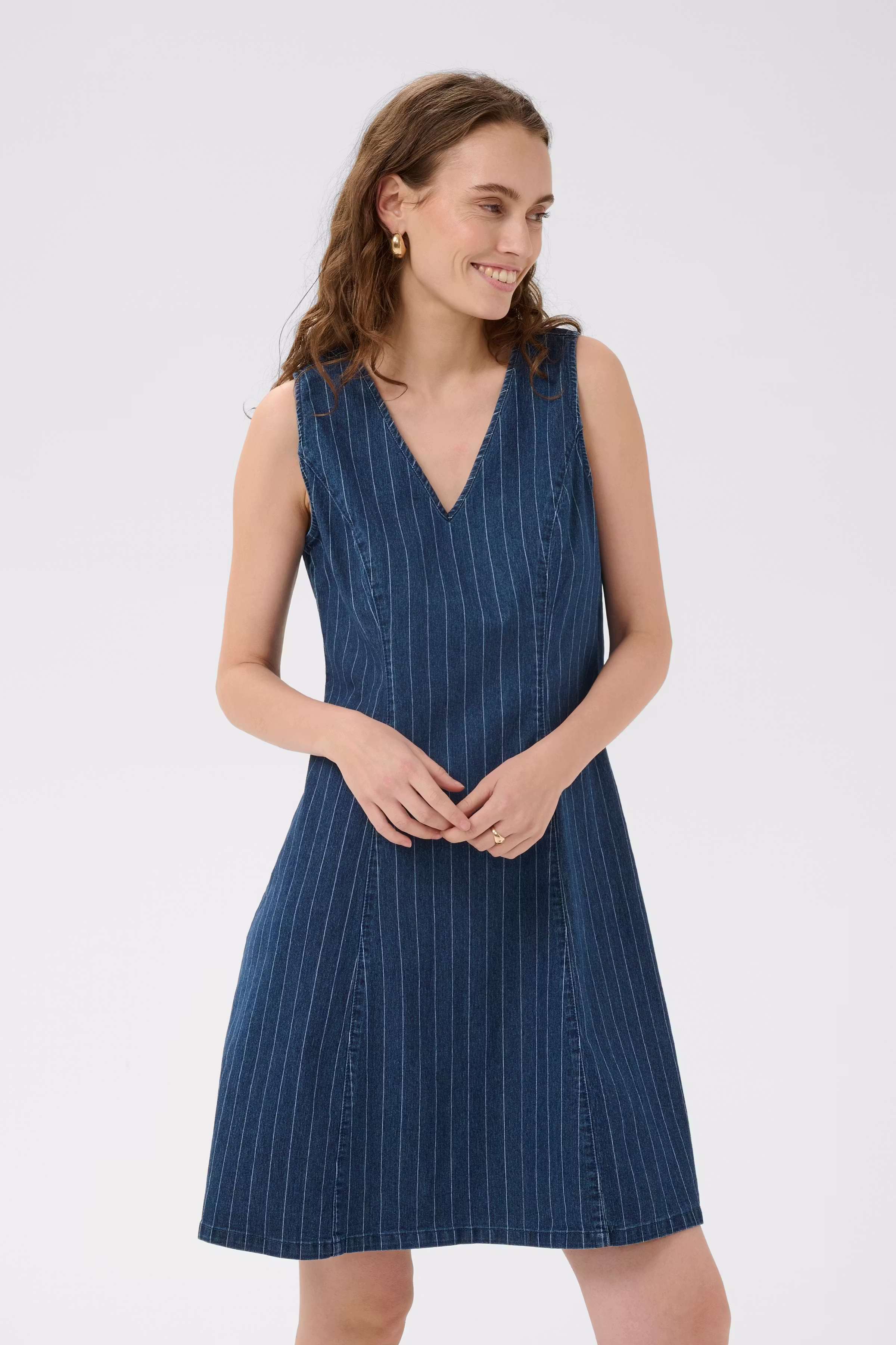 CUmai Denimkjole LOOKBOOK FRONT 50113090-500029