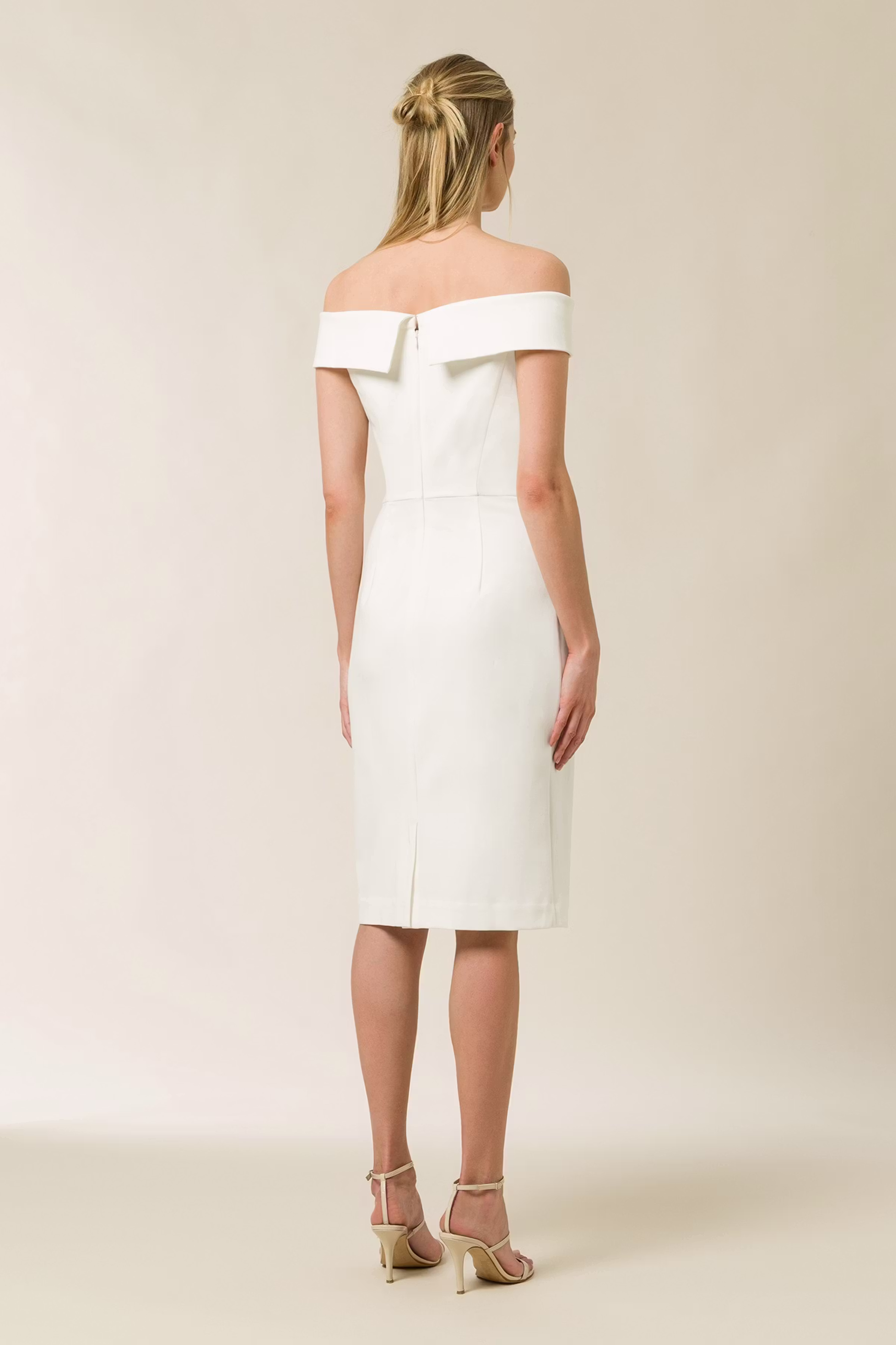 IOMAREN Dress LOOKBOOK BACK 30600473-WH010