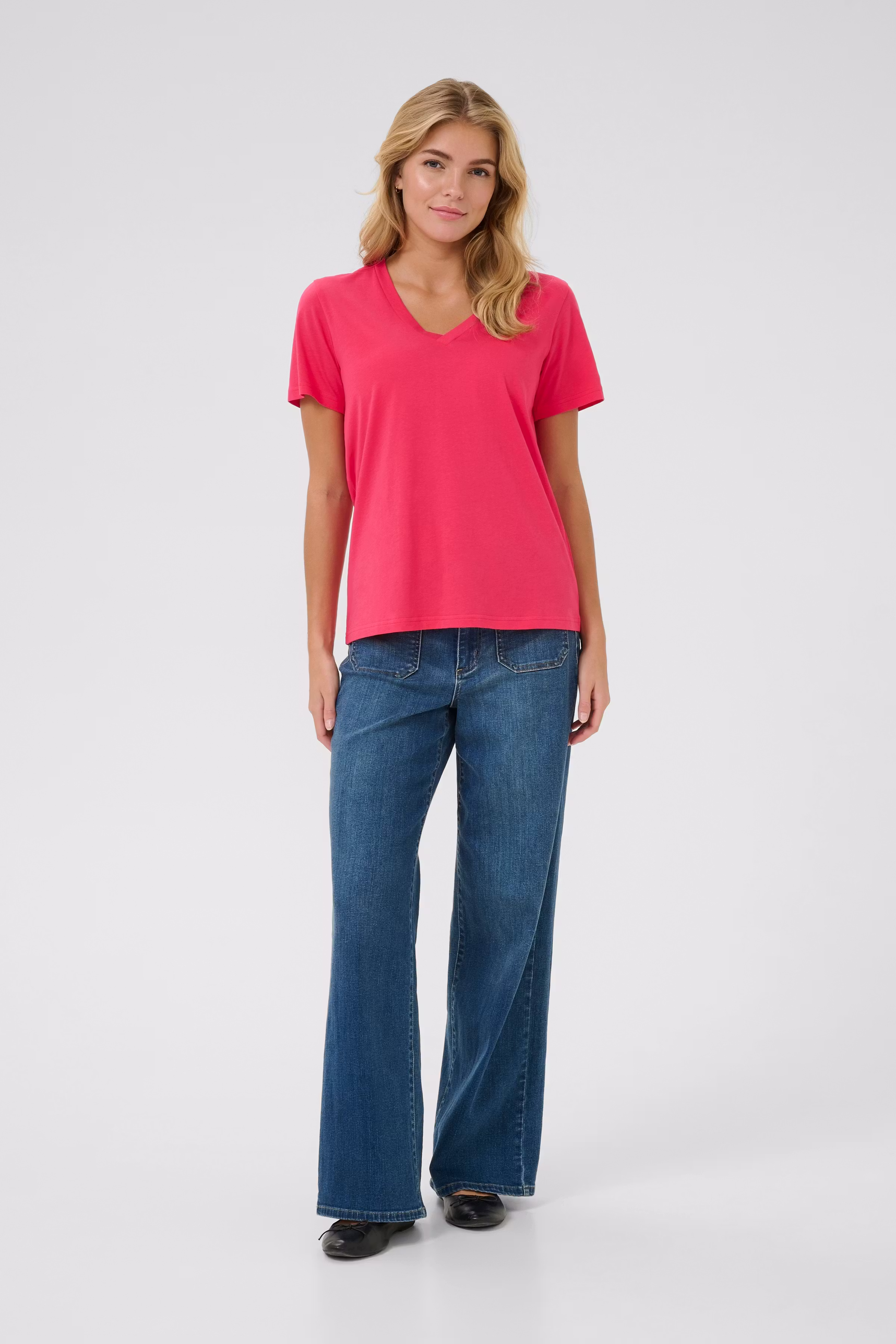 KAmarin T-shirt LOOKBOOK FRONT 10507170-181754