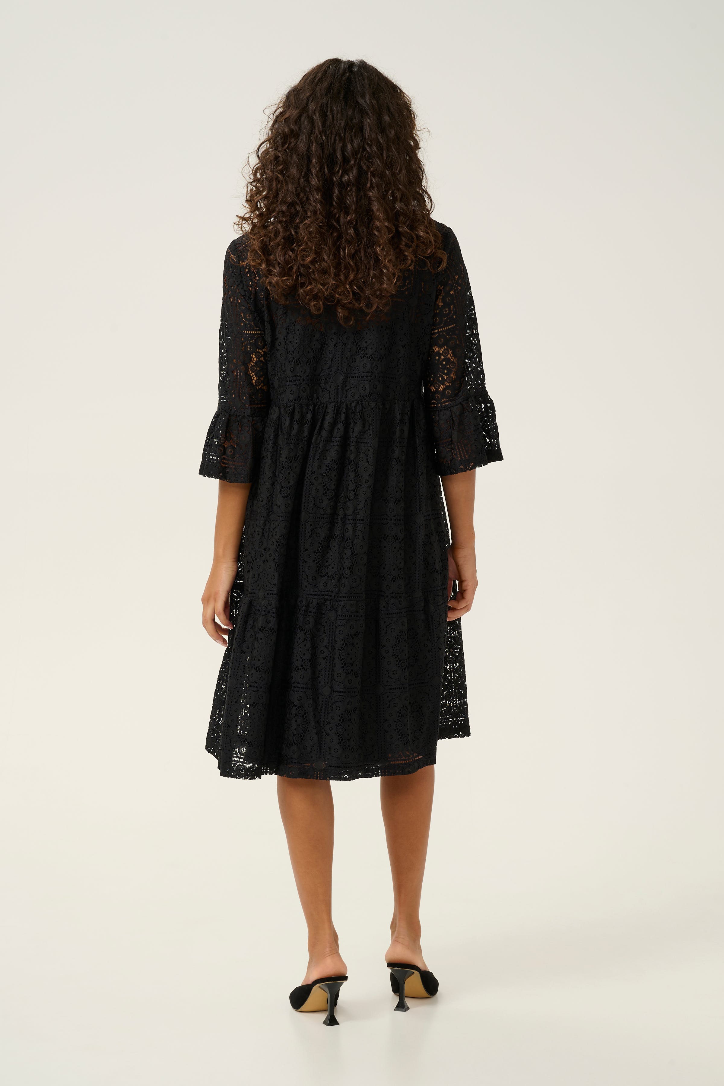 CRTiley Dress LOOKBOOK BACK 10613095-100120