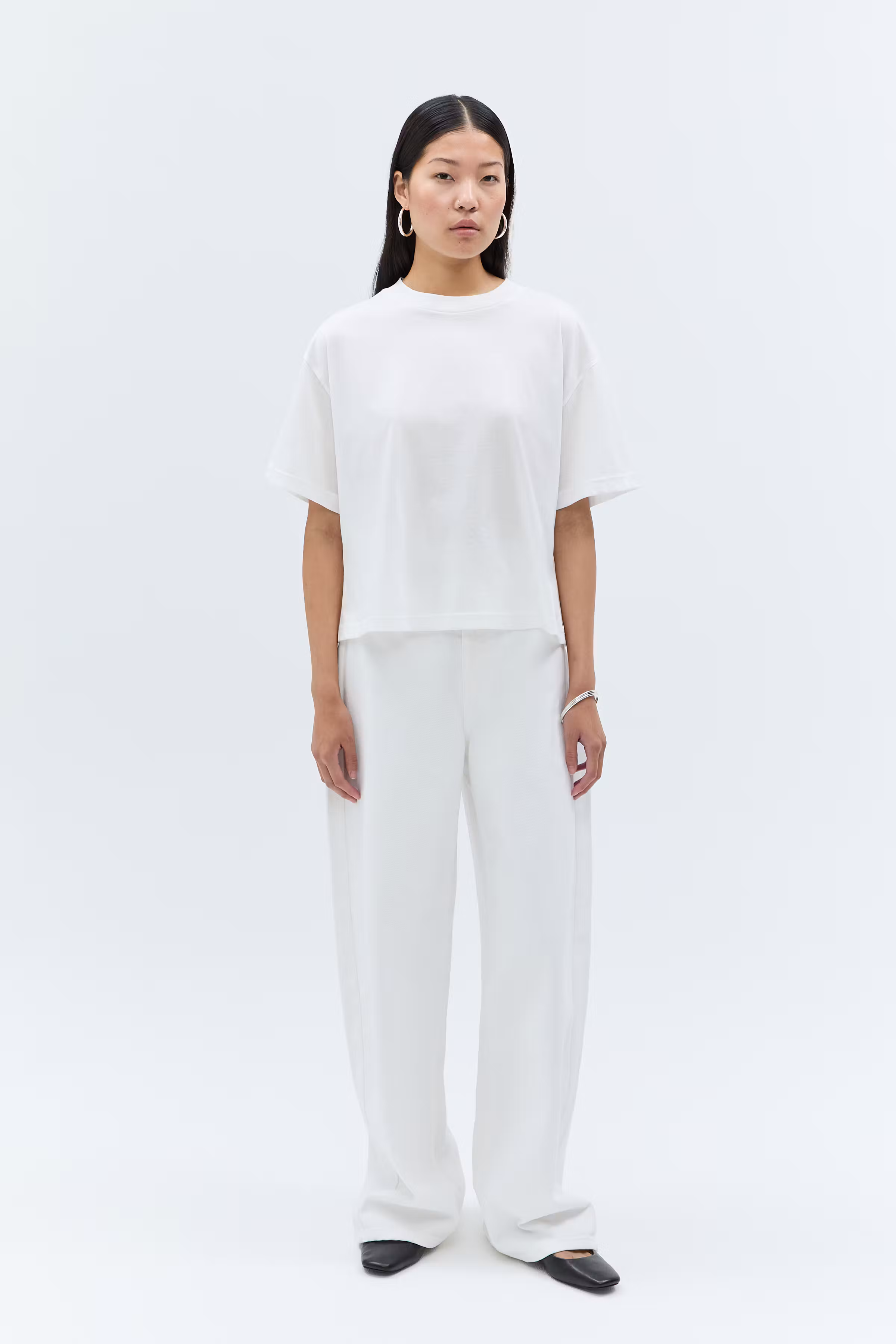 IOKYLA Top LOOKBOOK FRONT 30600543-WH001