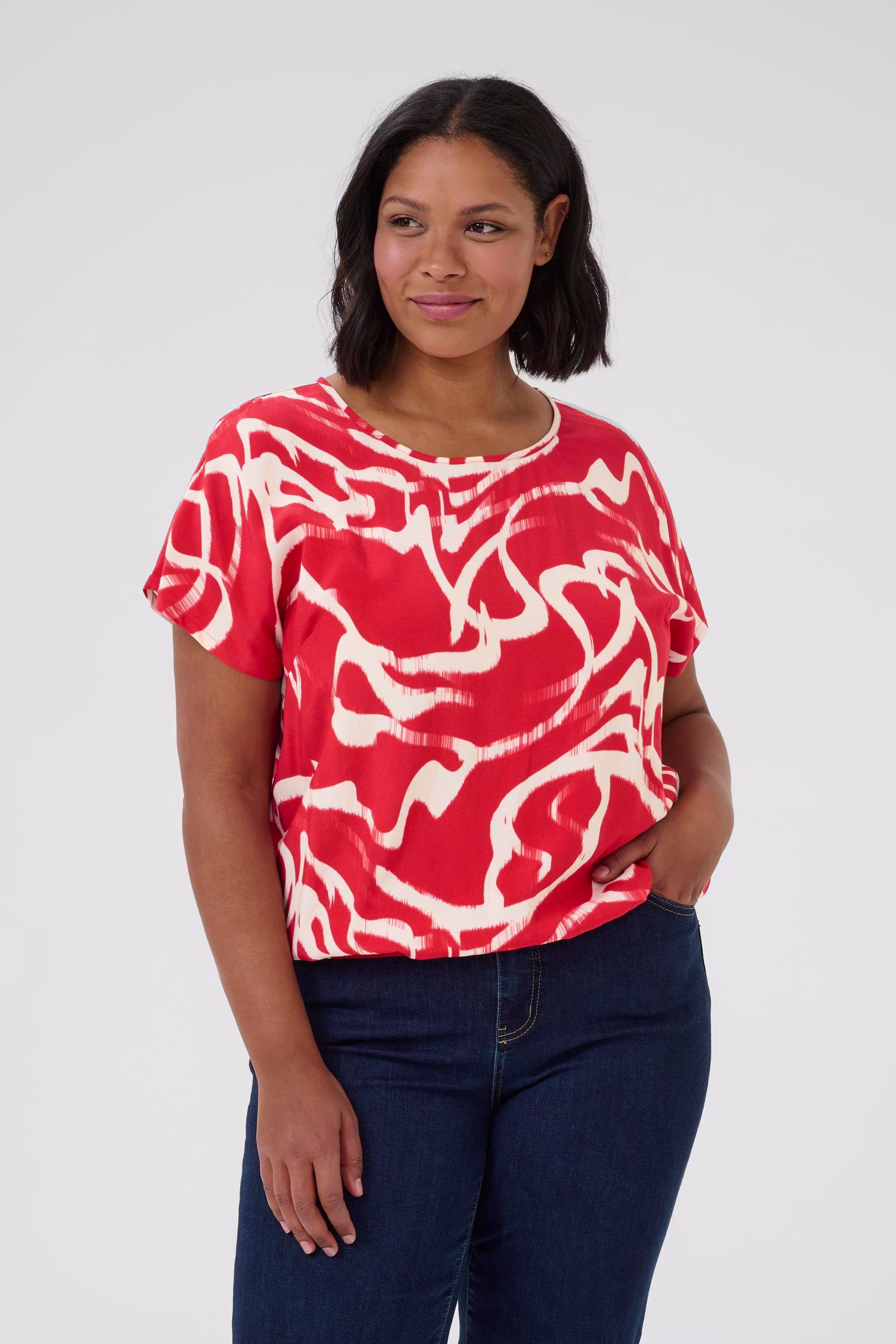 KCmaren Blouse LOOKBOOK FRONT 10583404-107924