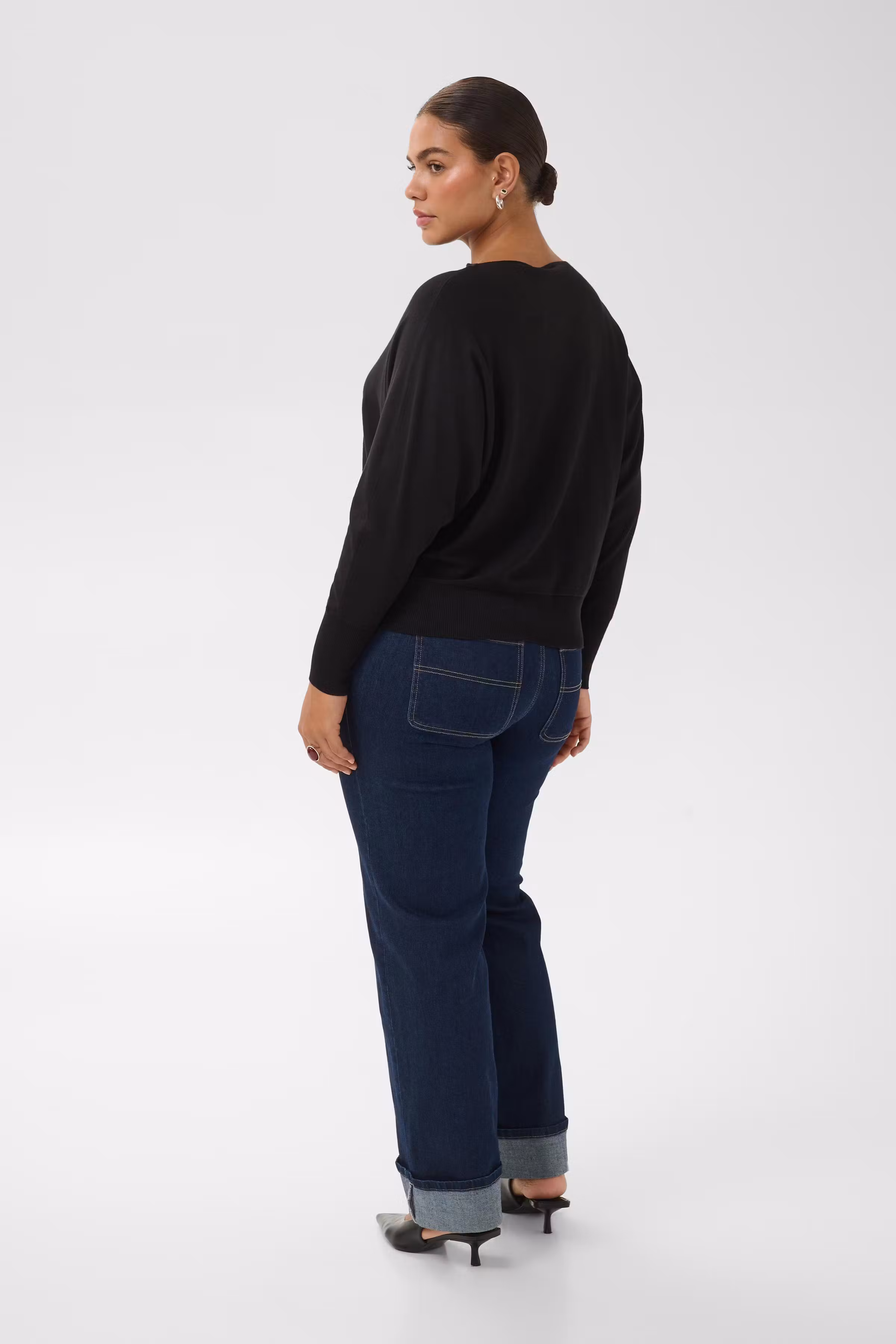 KClizzy Pullover LOOKBOOK BACK 10584592-100121