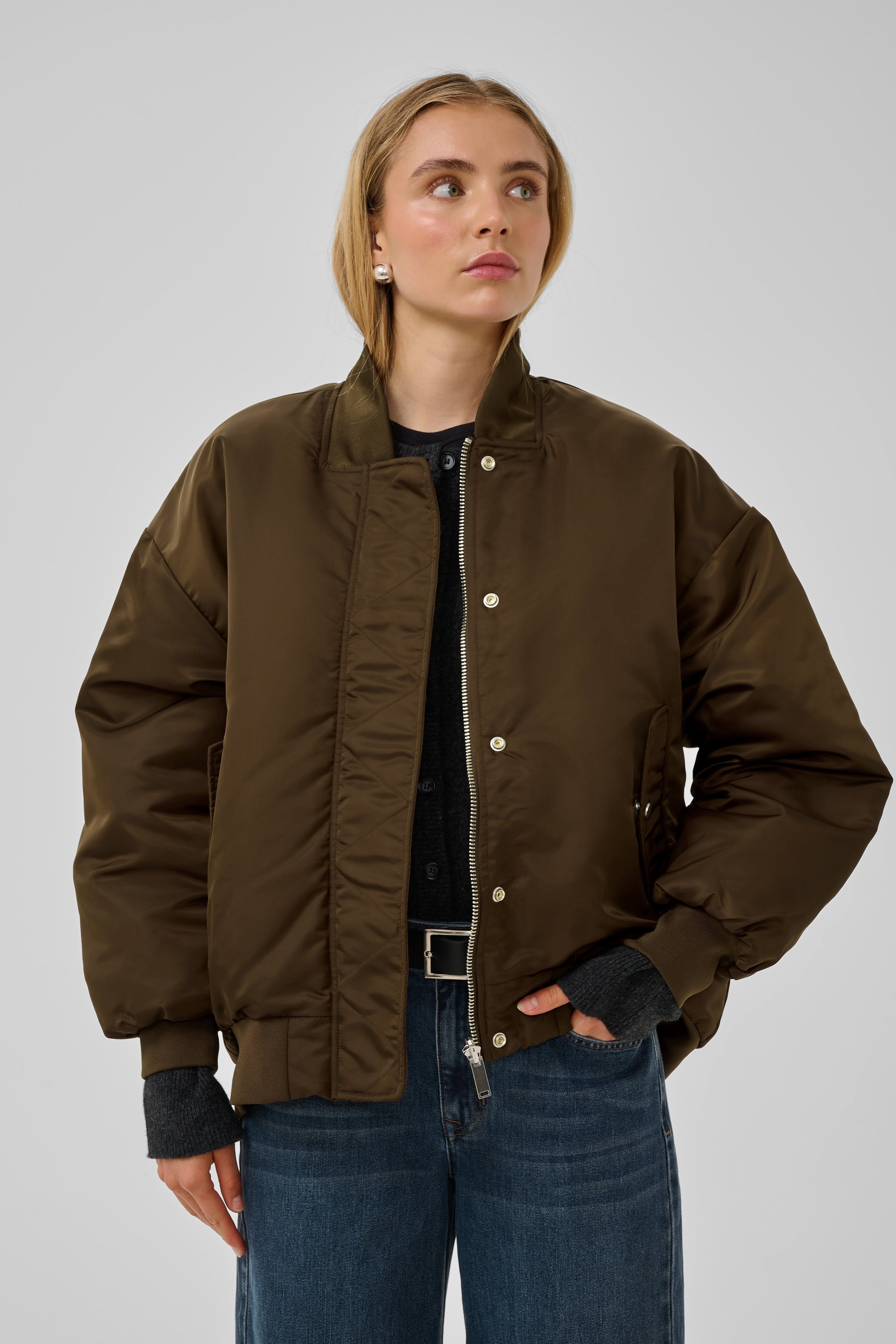 HelgaMW Ytterplagg LOOKBOOK FRONT 10704204-190712