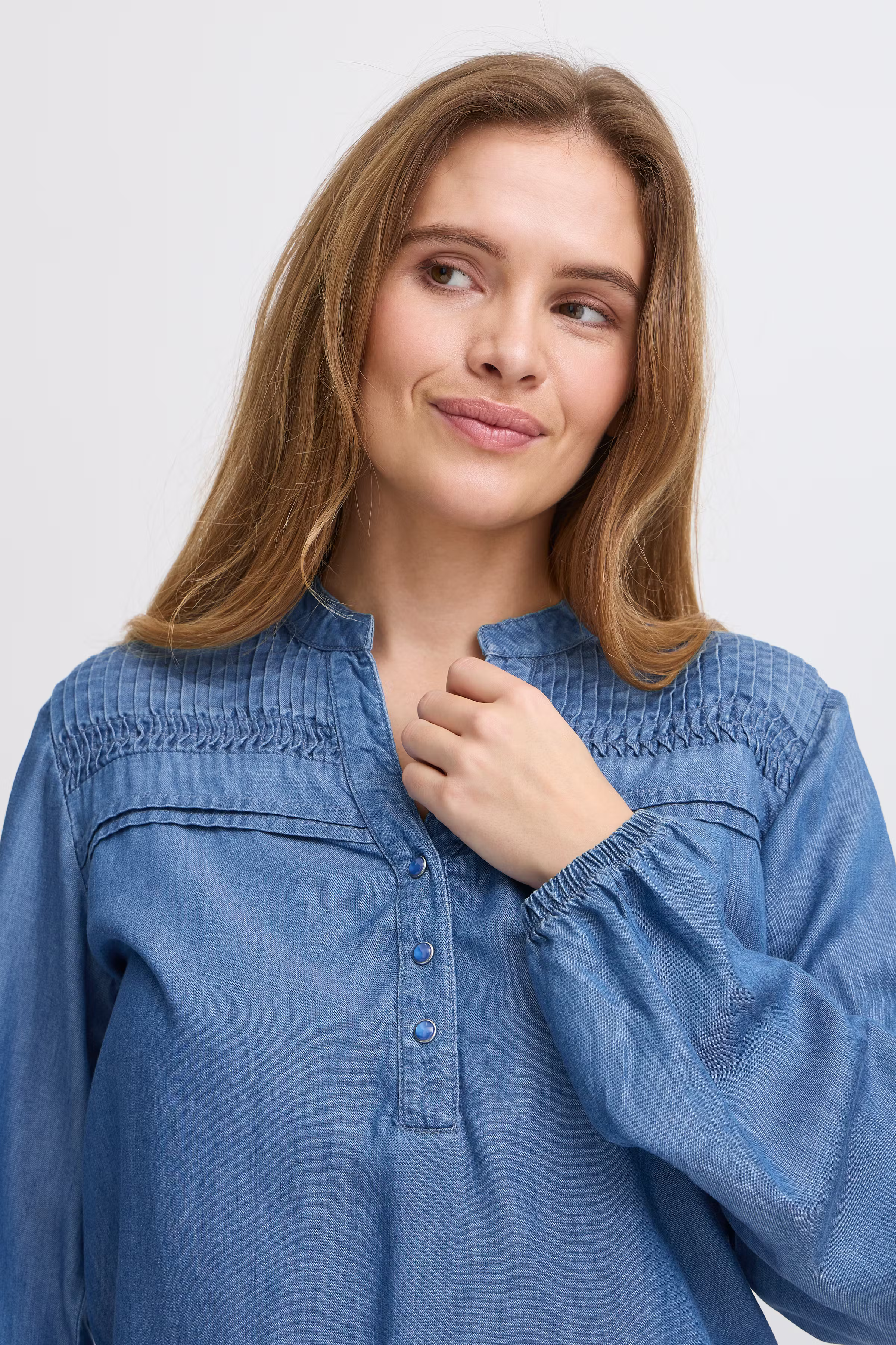 PZGAJA Bluse LOOKBOOK DETAIL 50208982-200005