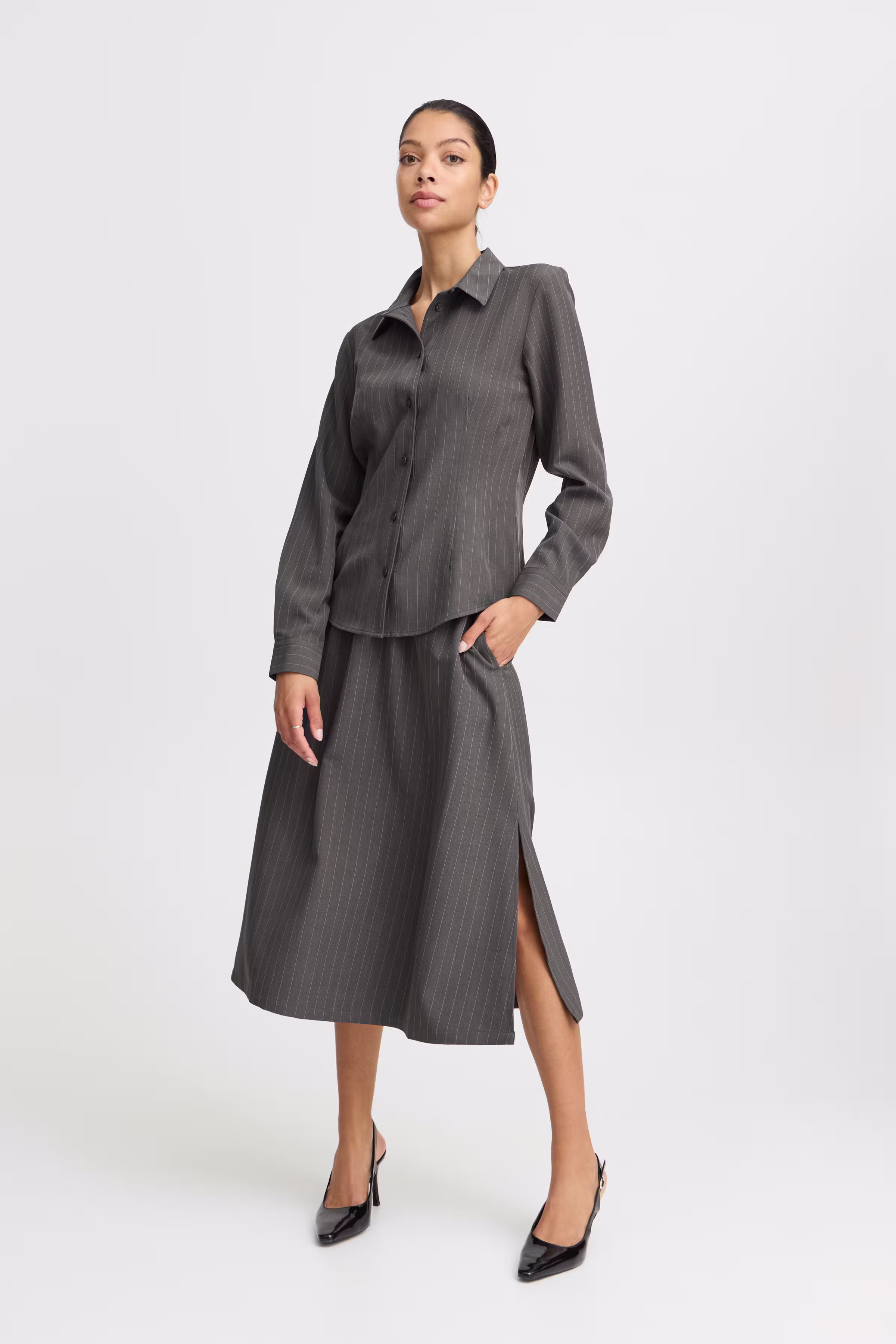 BYMMIDDE Skjorte LOOKBOOK FRONT 20815531-203922