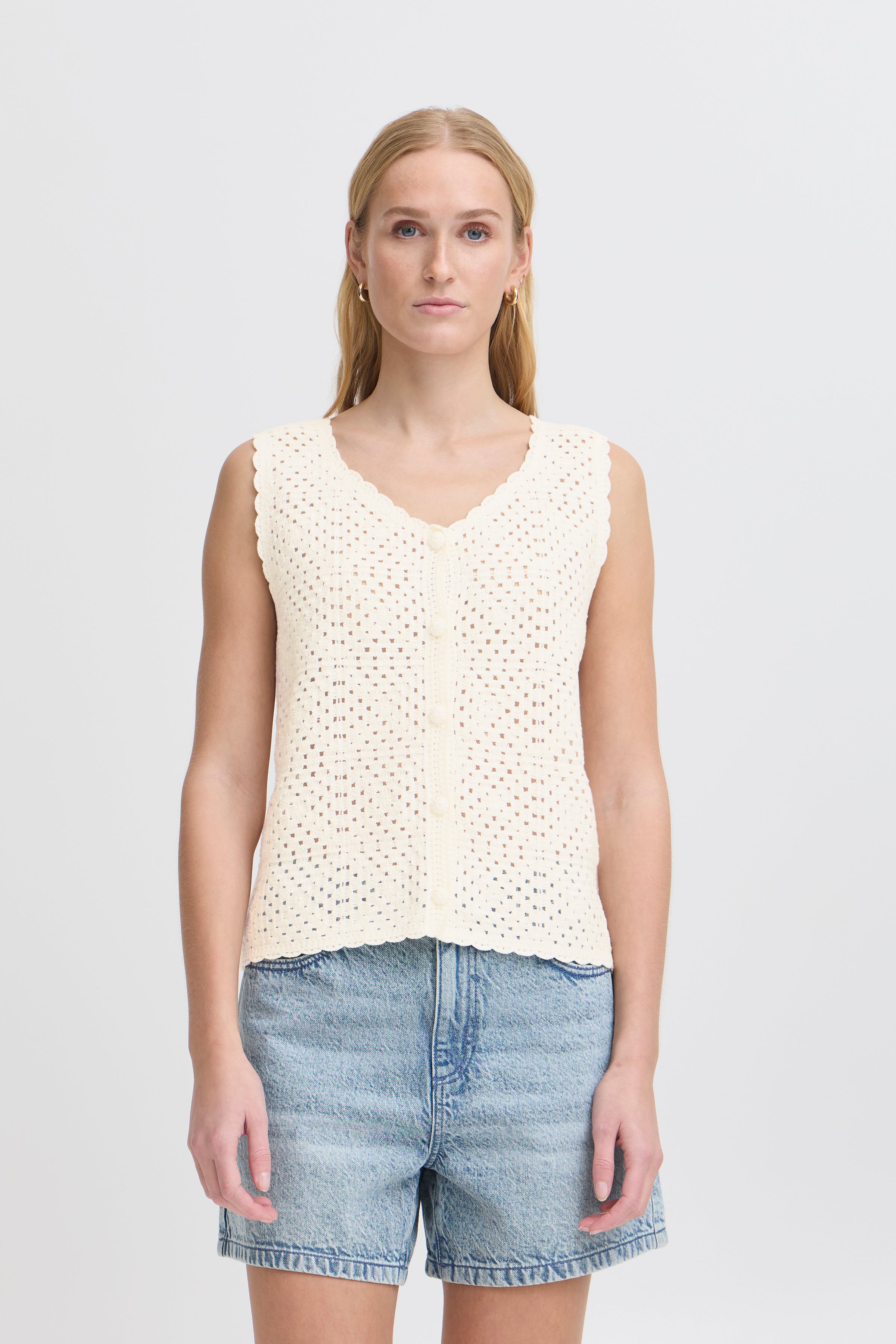 IHBANDIE Vest LOOKBOOK FRONT 20123425-130905