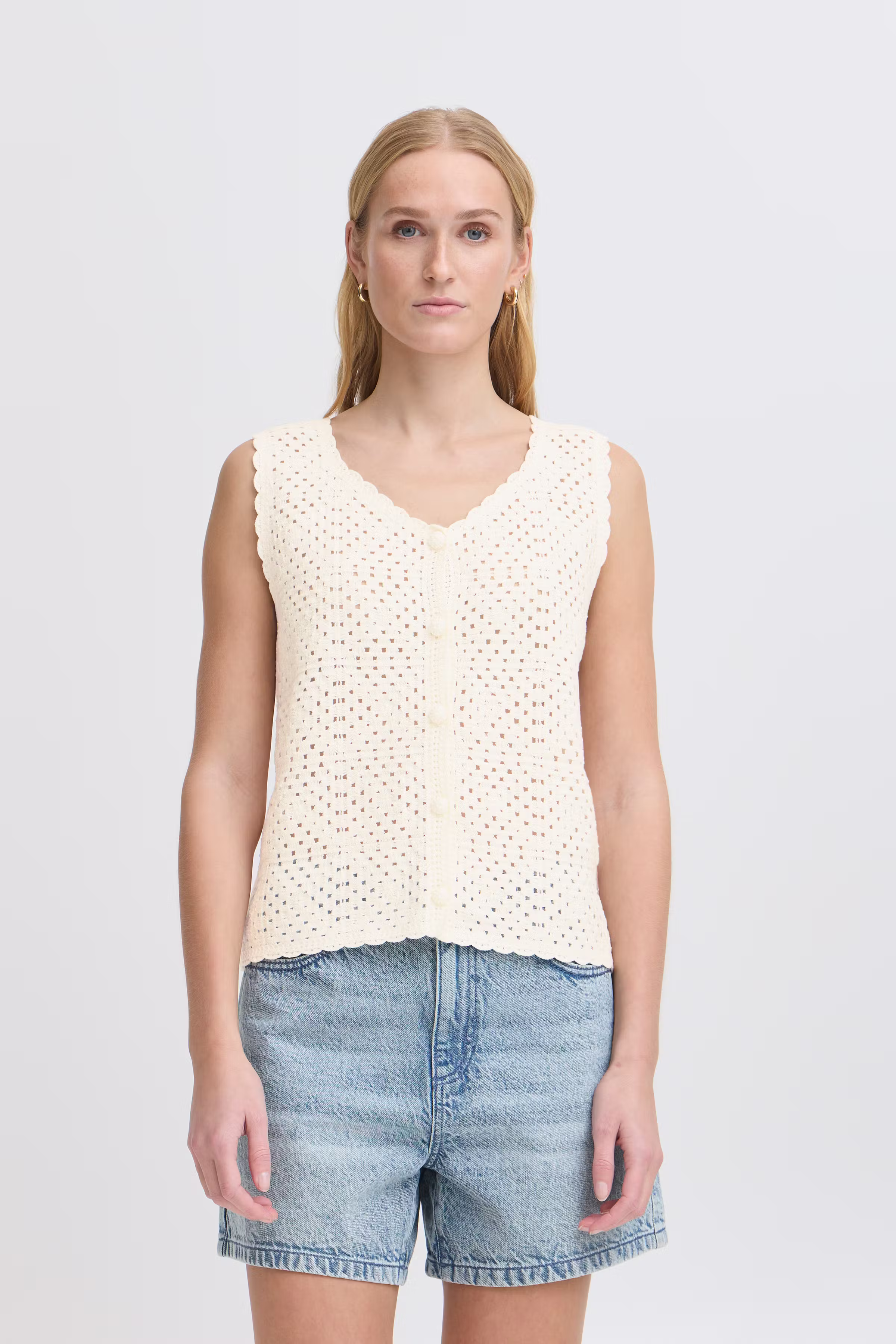 IHBANDIE Vest LOOKBOOK FRONT 20123425-130905