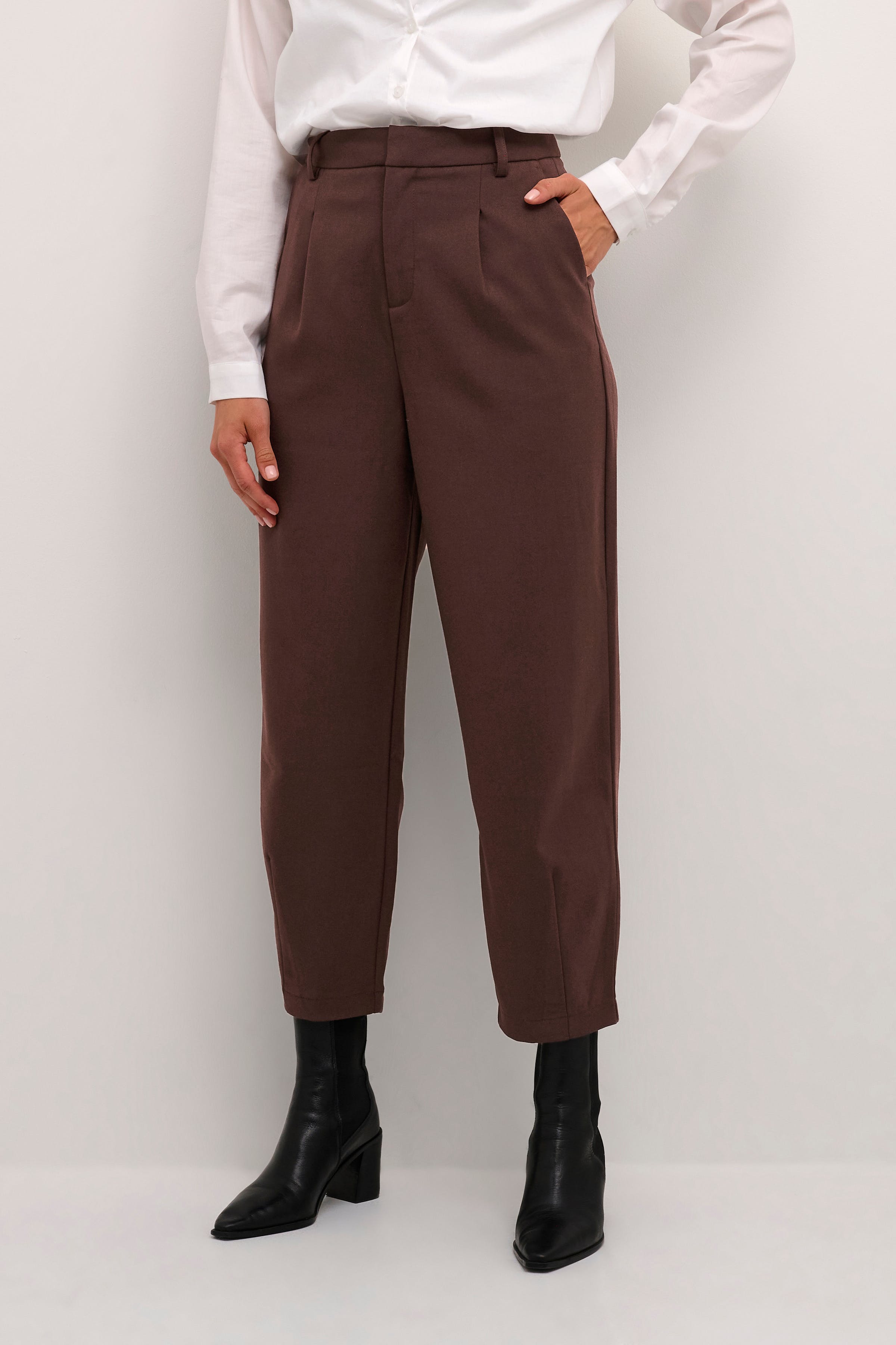 KAmerle Broek LOOKBOOK FRONT 10504769-191016