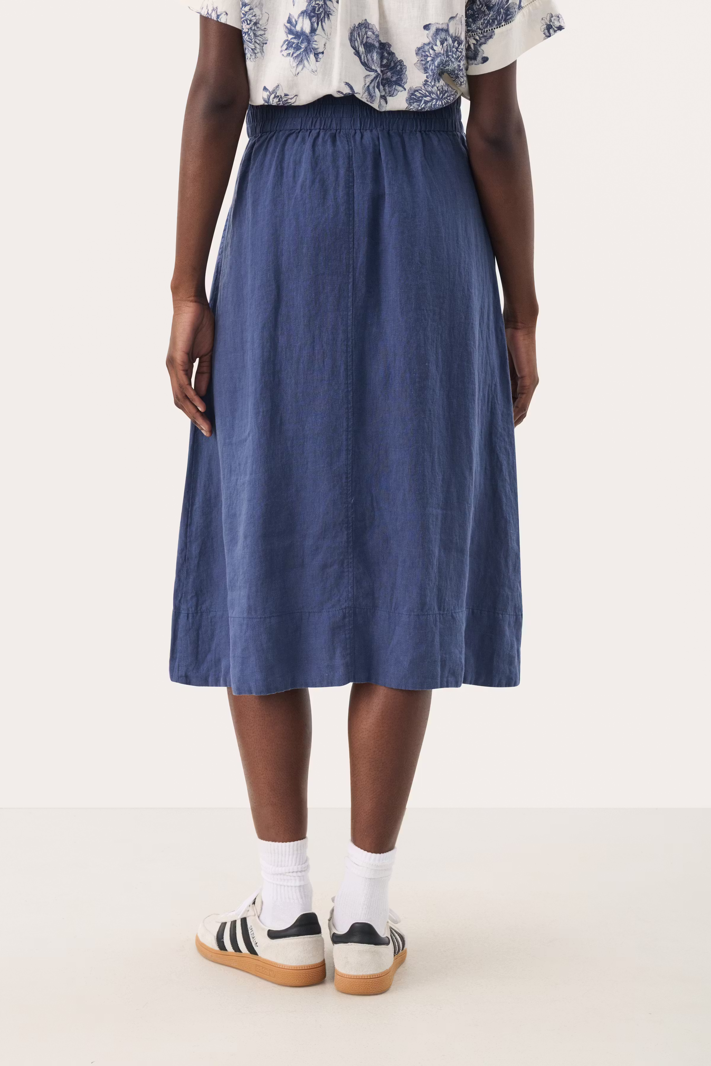 RehanaPW Linen Skirt LOOKBOOK BACK 30309611-193934