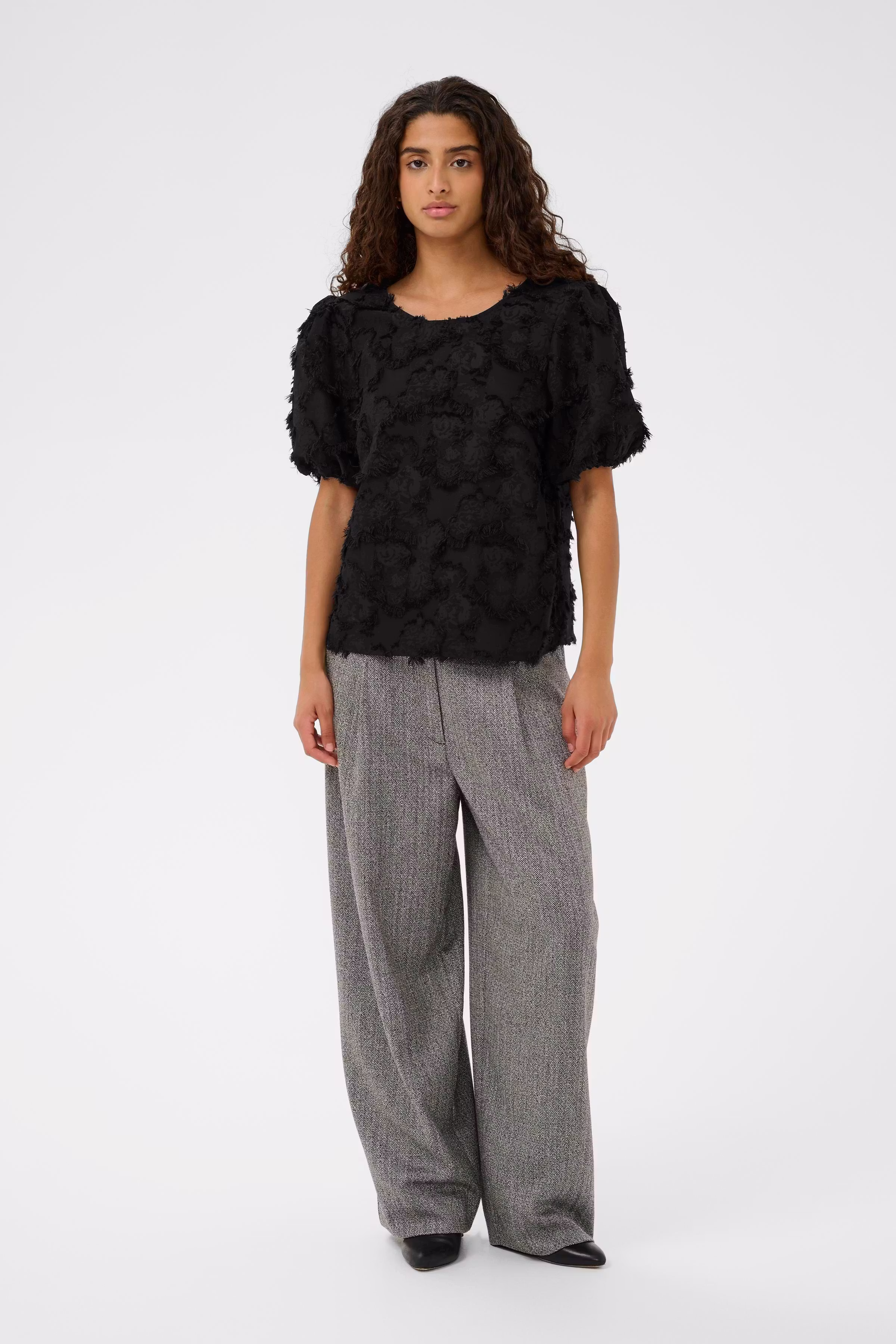 SLVaya Bluse LOOKBOOK FRONT 30408895-194008