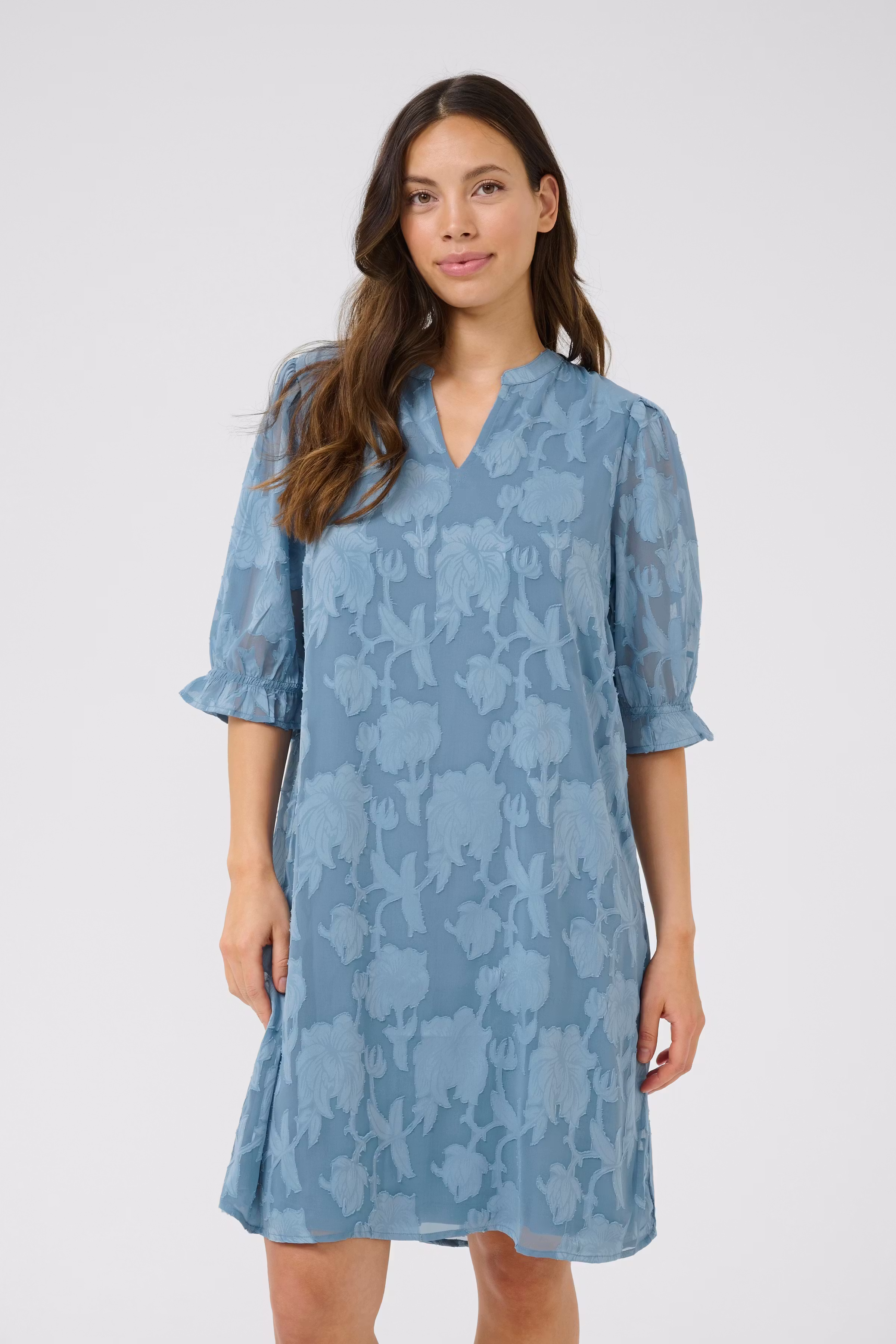 CRYana Dress LOOKBOOK FRONT 10613286-174023