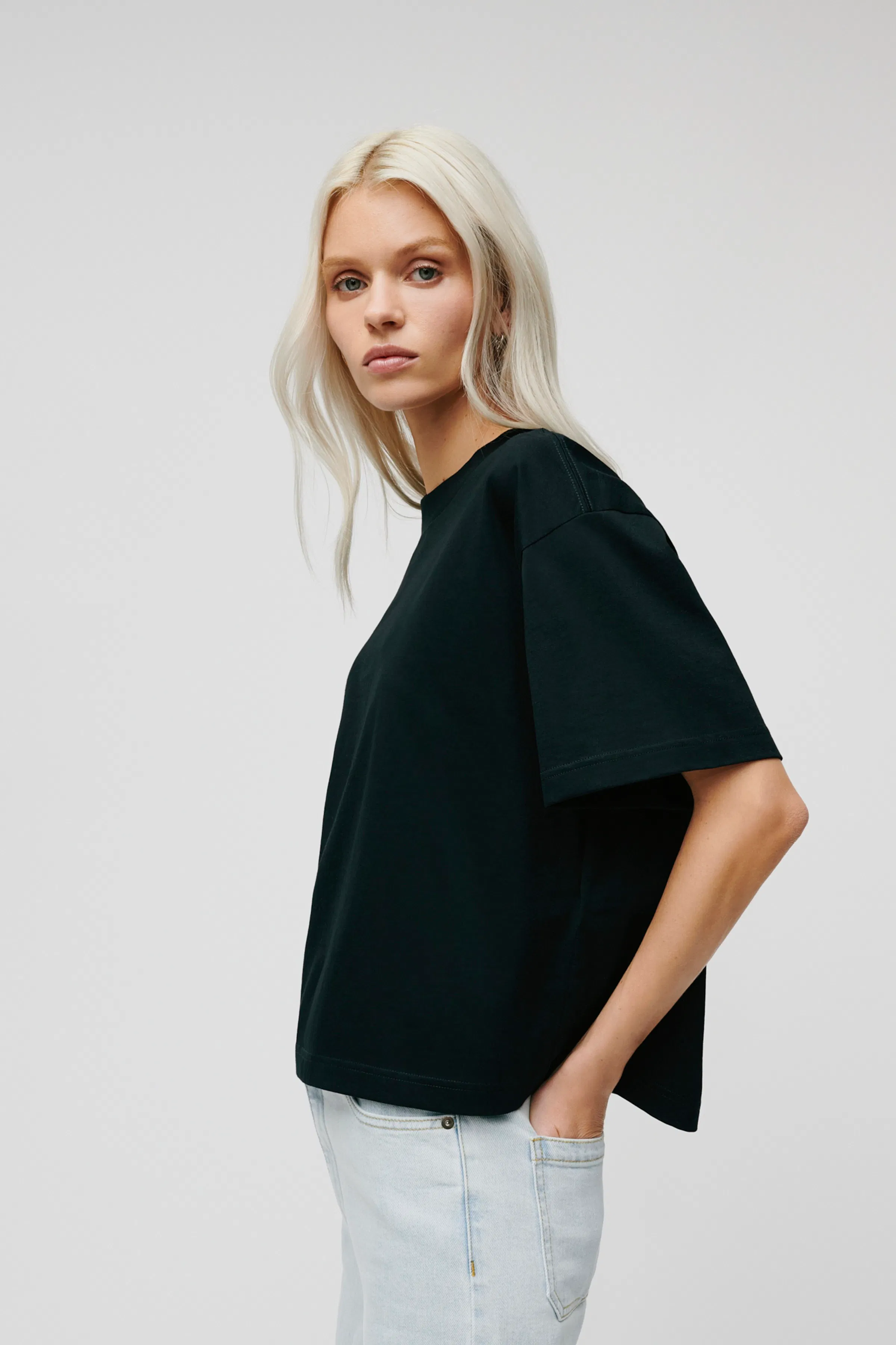 IOKYLA Top LOOKBOOK FRONT 30600543-BK999
