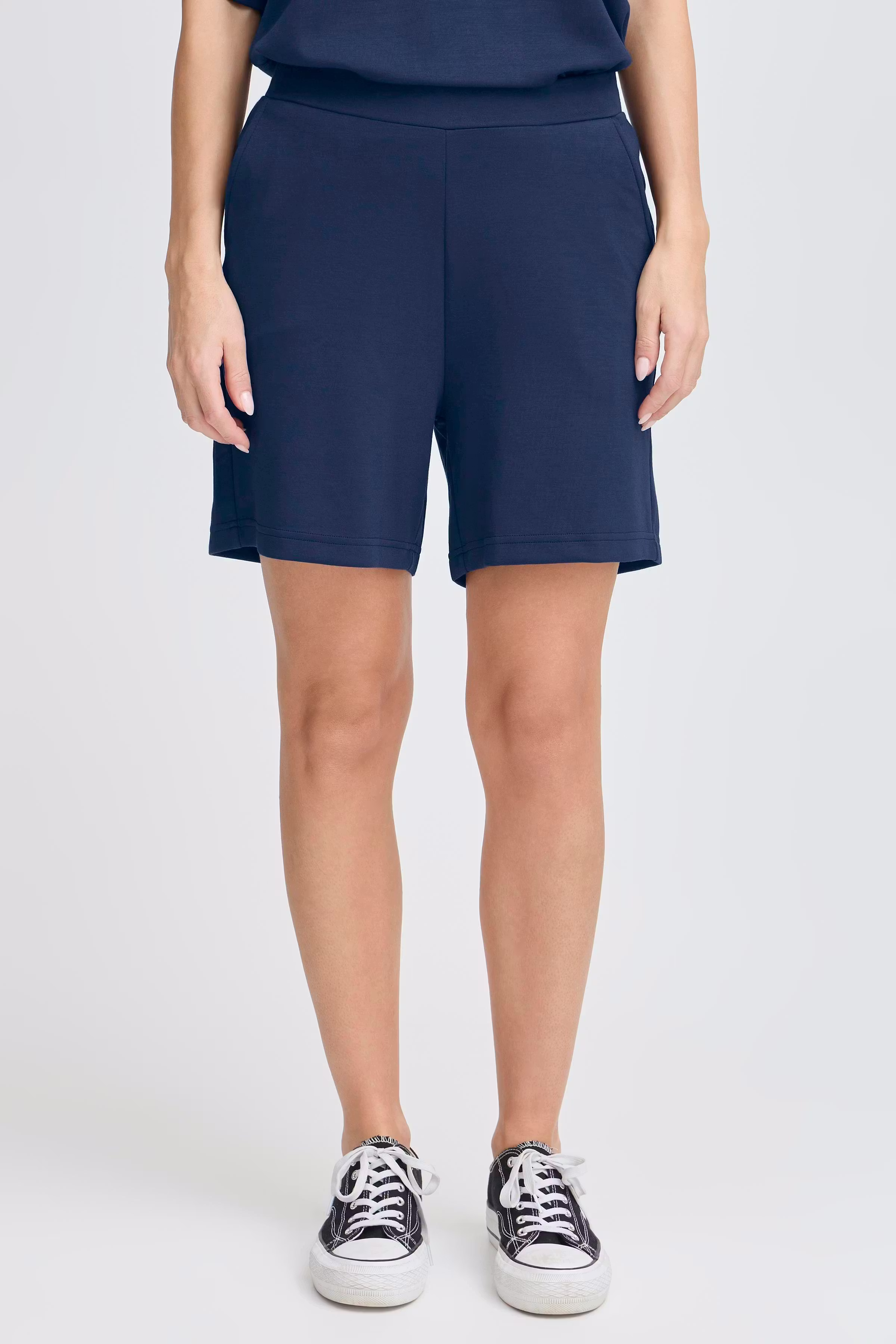 FRAURORA Shorts LOOKBOOK FRONT 20615721-193923