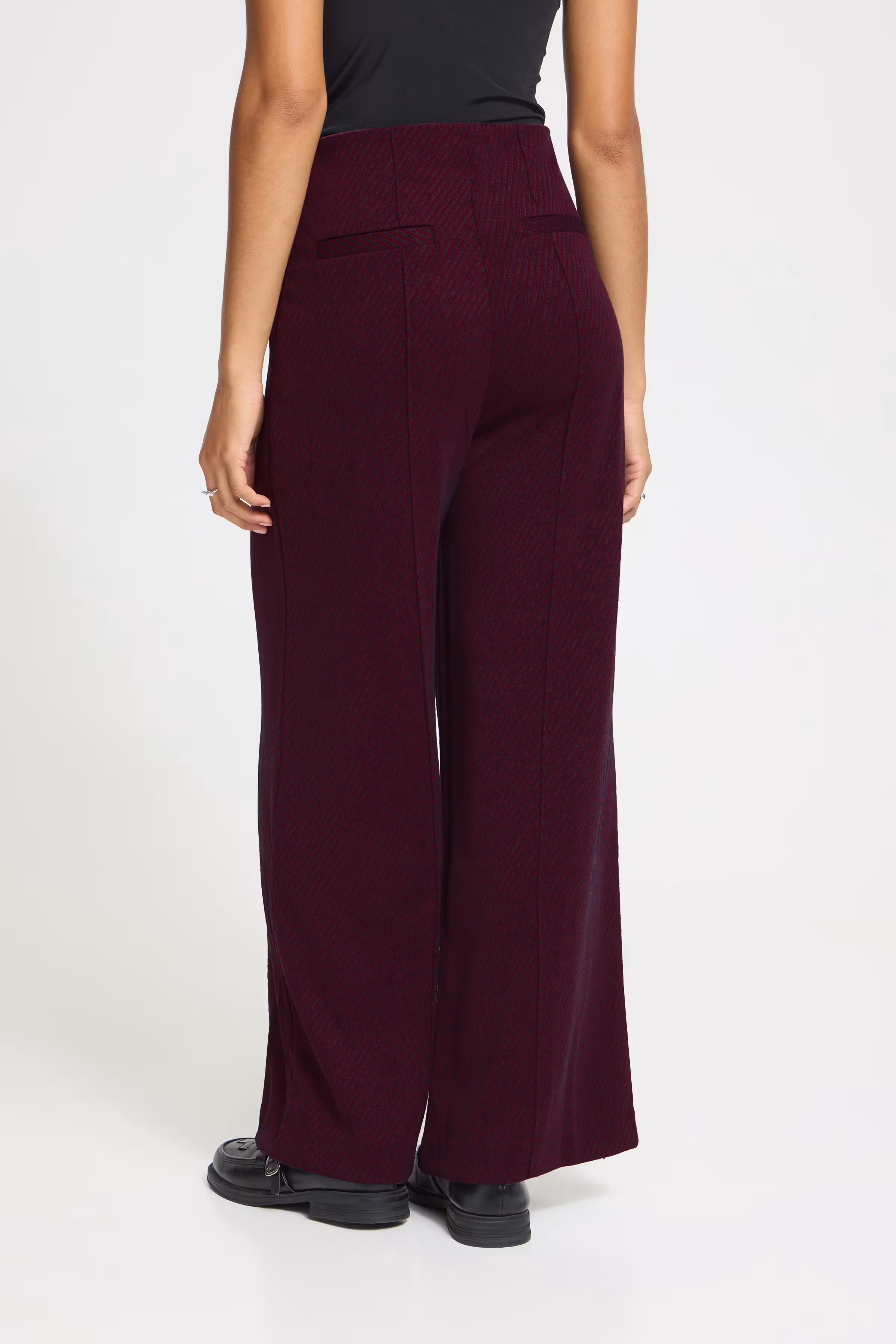 IHKATE Trousers LOOKBOOK BACK 20125262-900009669