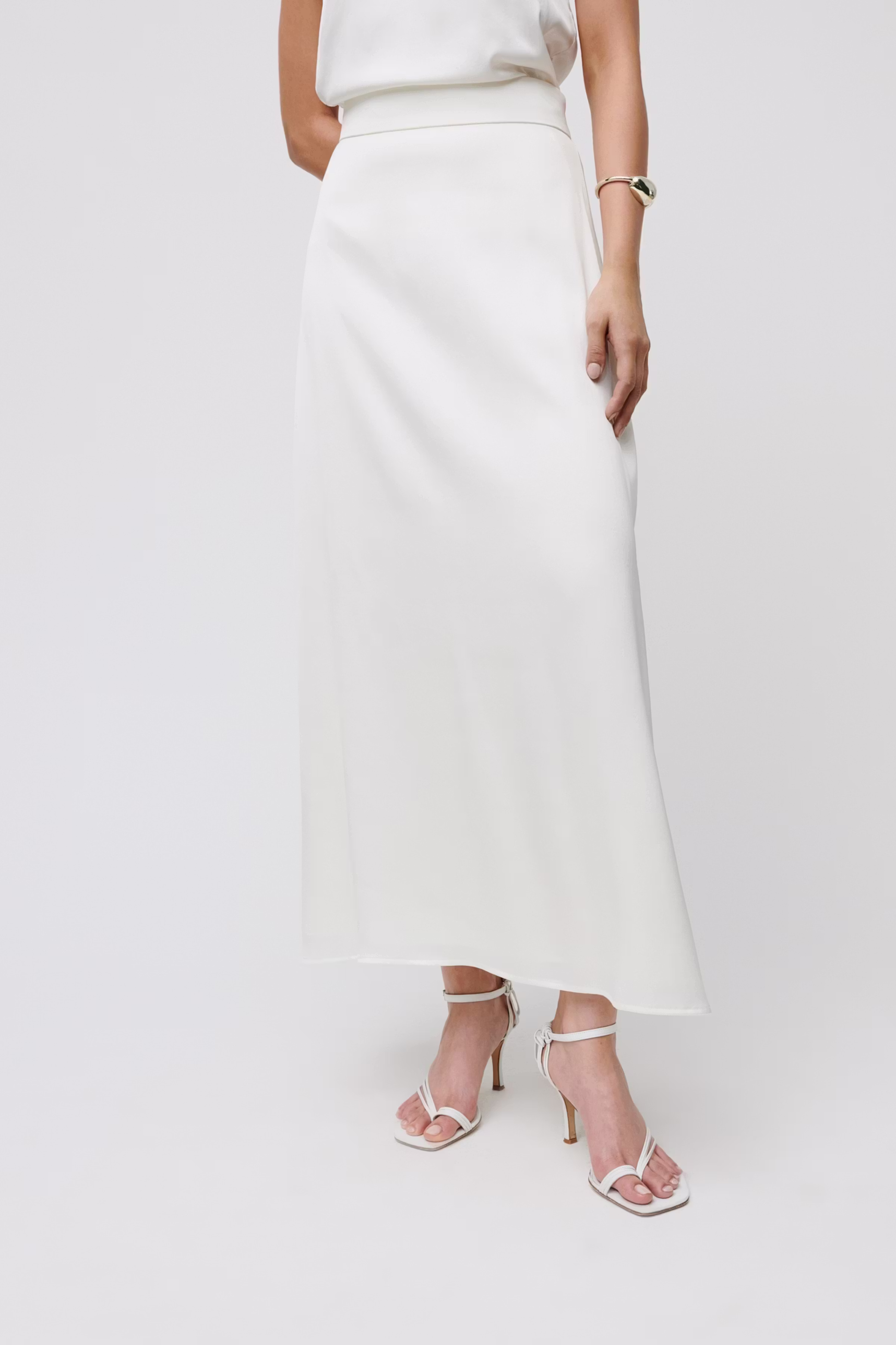 IOSANNA Kjol LOOKBOOK FRONT 30600528-WH010