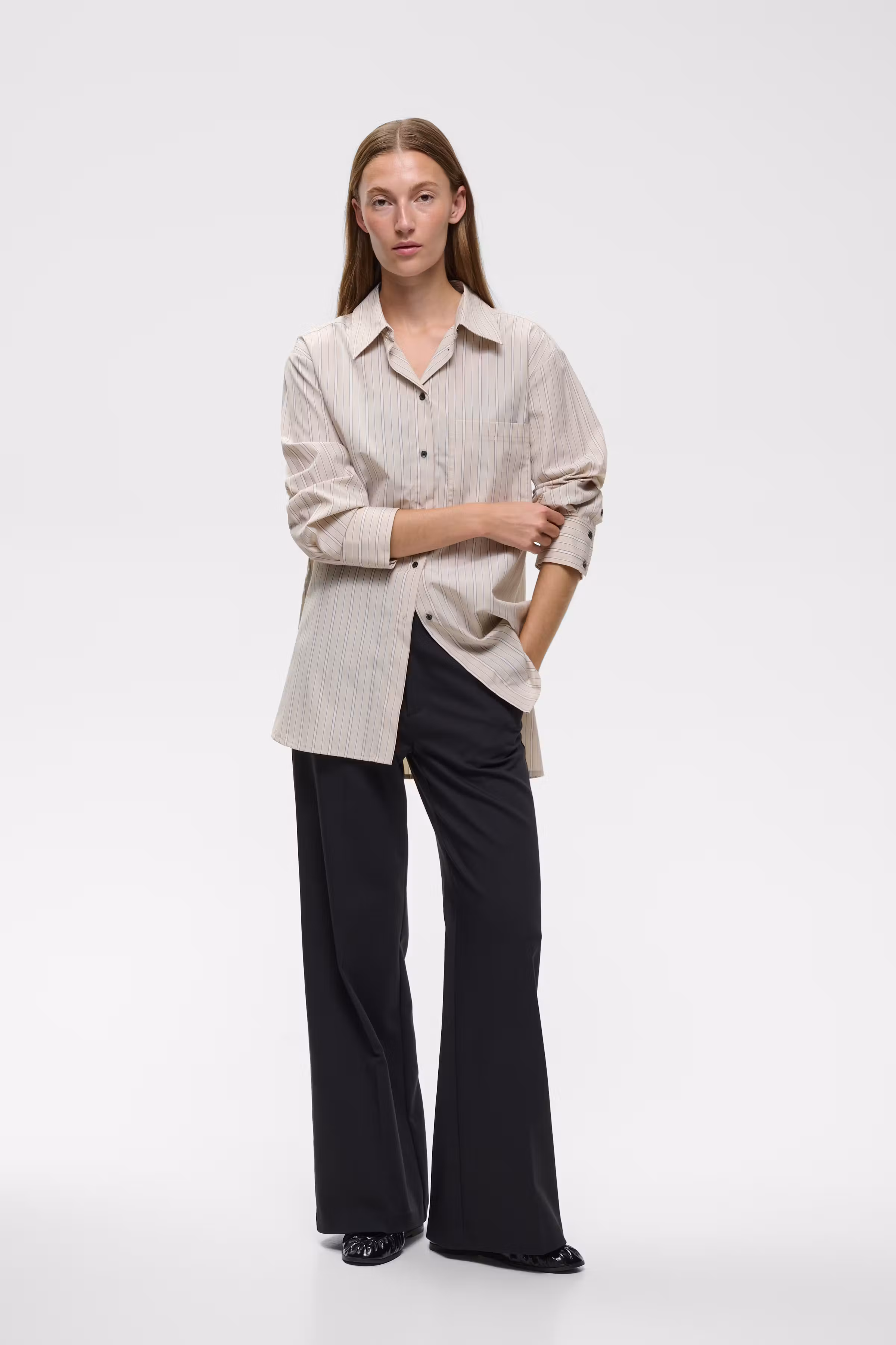 ZellaIW Hose LOOKBOOK FRONT 30106240-194008