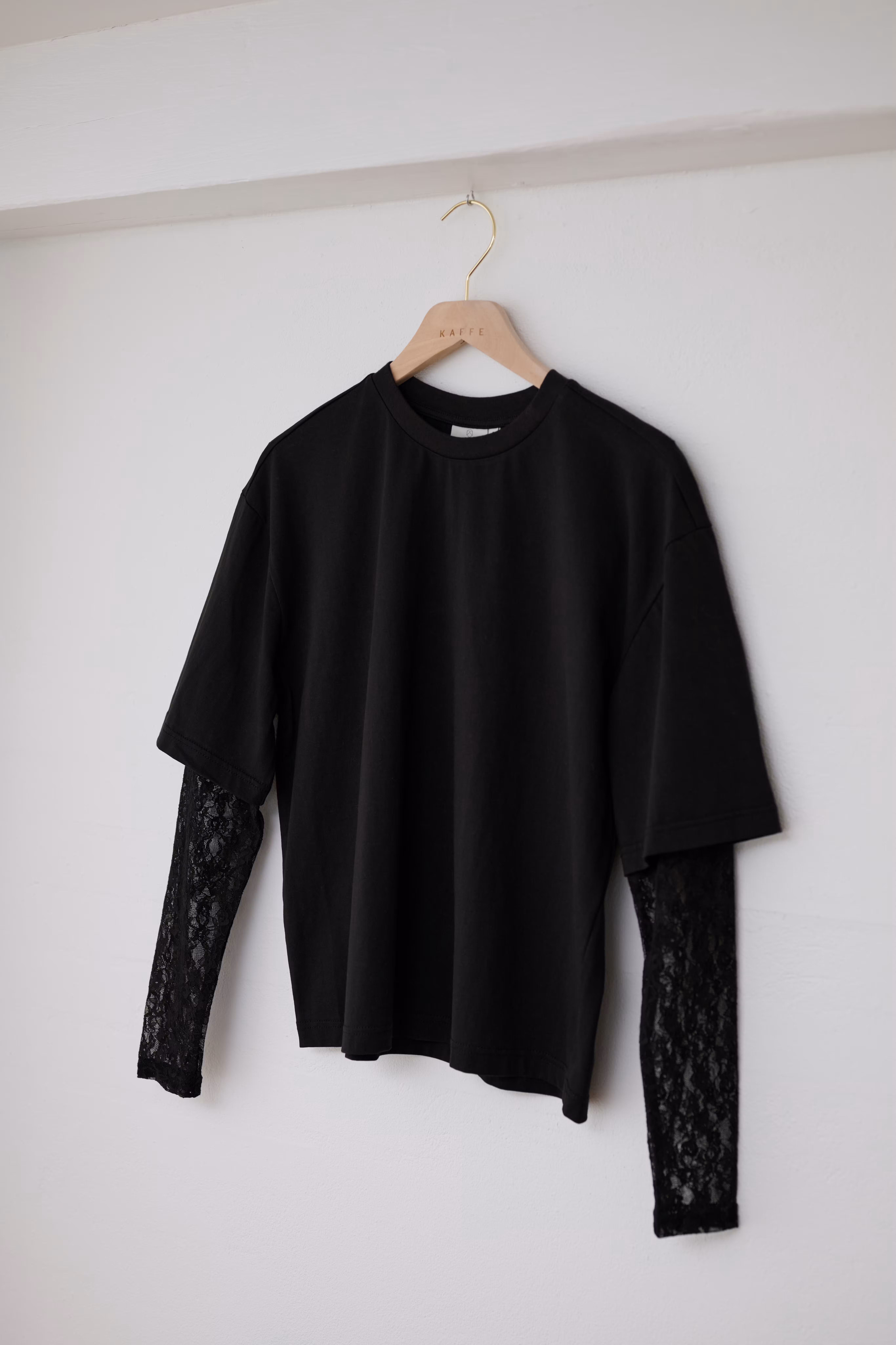 KAdora T-shirt LOCATION NONE 10512386-100121