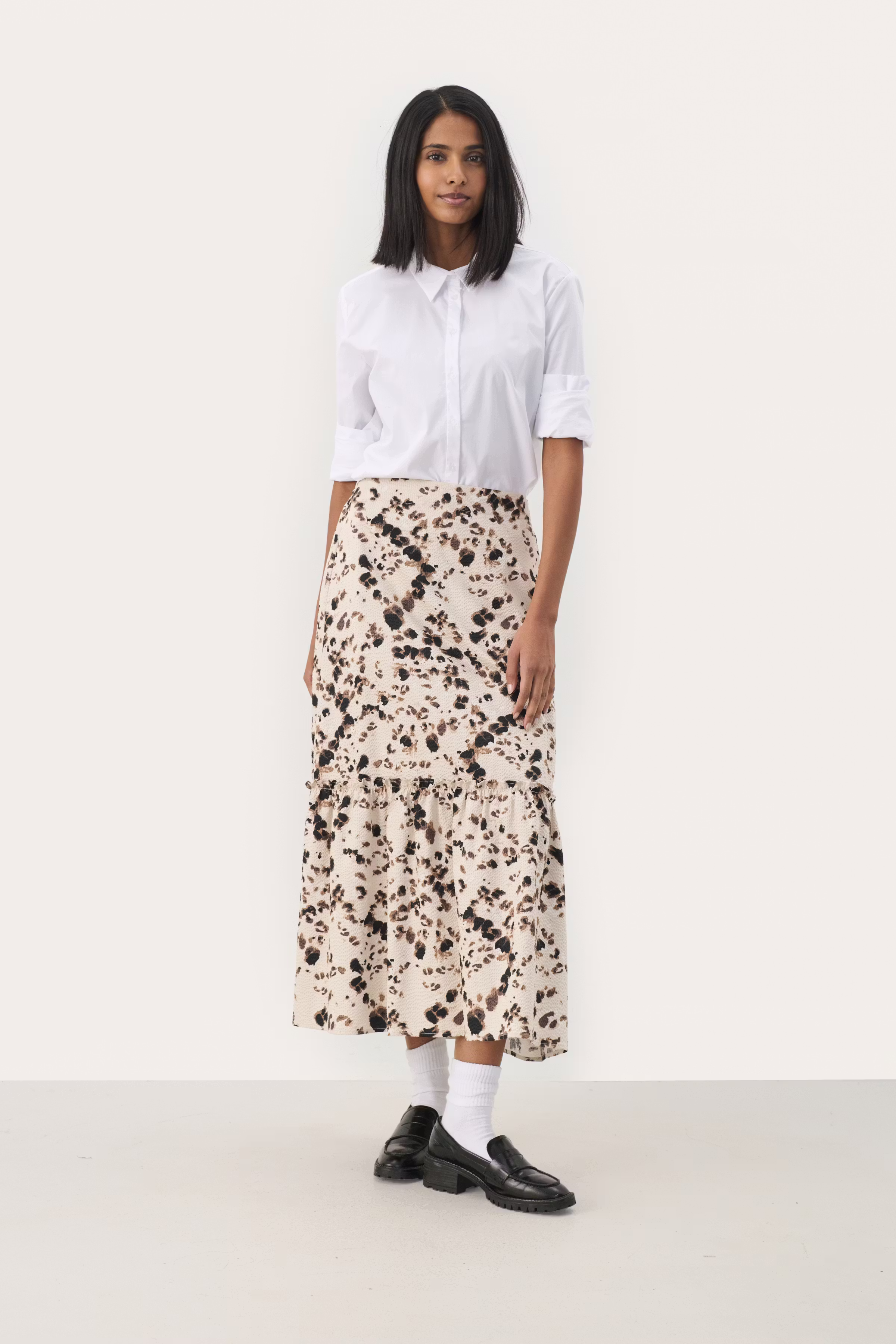 NadeemPW Skirt LOOKBOOK FRONT 30309516-303592