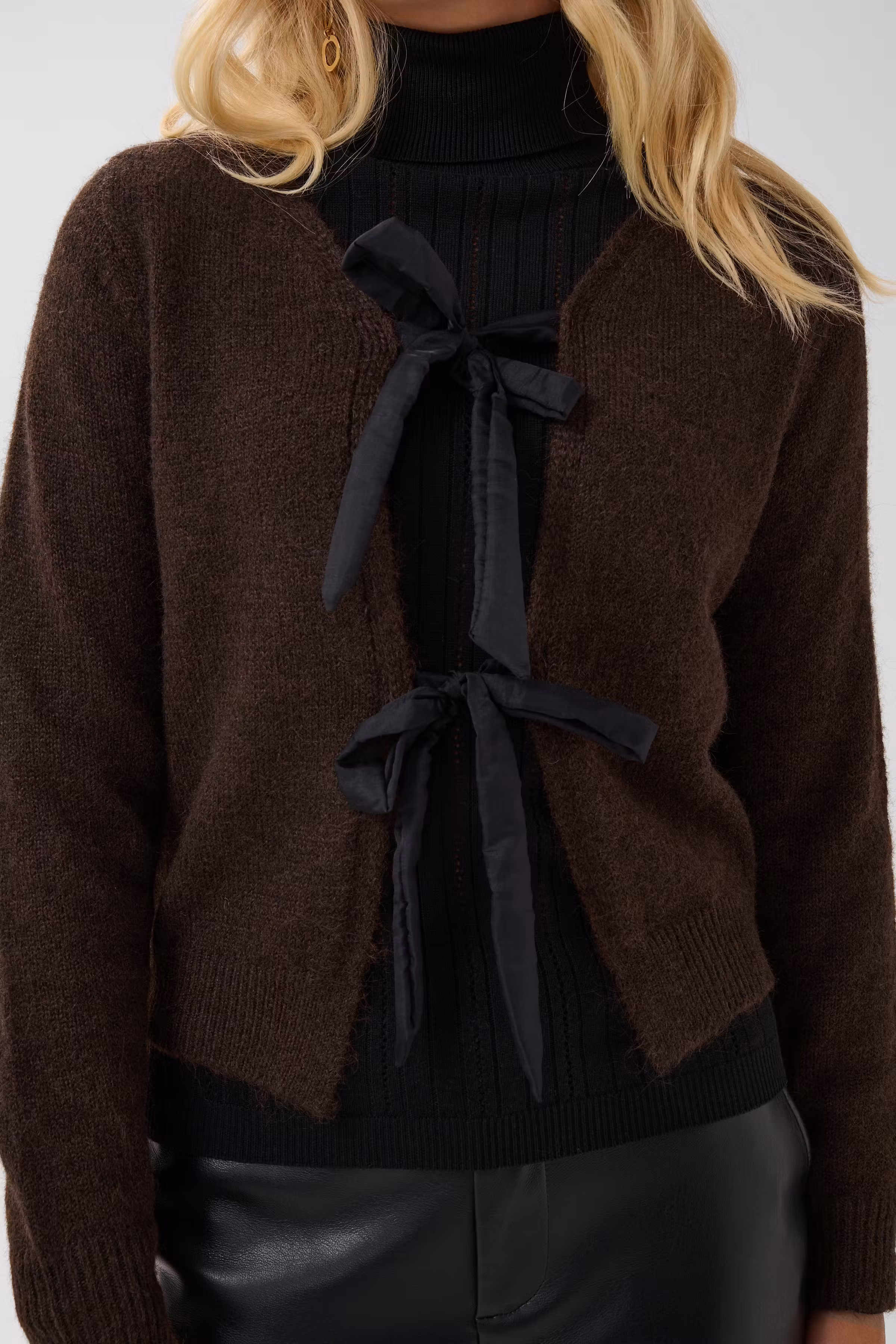 CRBulp Cardigan LOOKBOOK DETAIL 10615650-191016