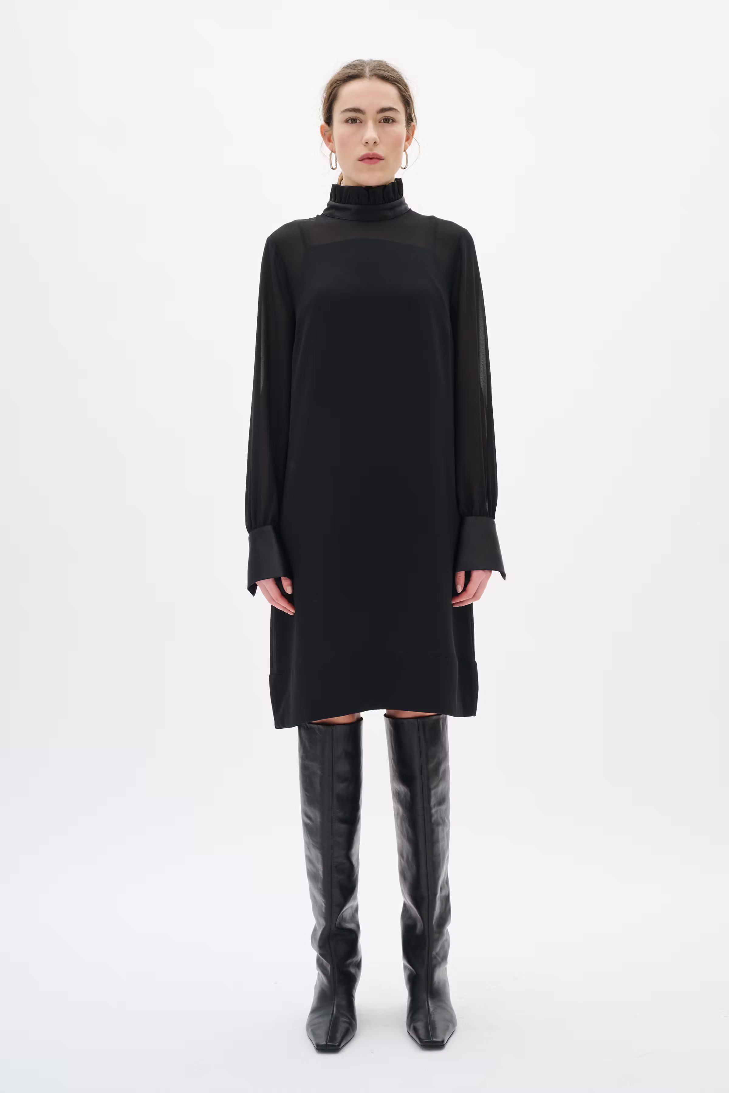 DARIAIW Jurk LOOKBOOK FRONT 30112027-194008