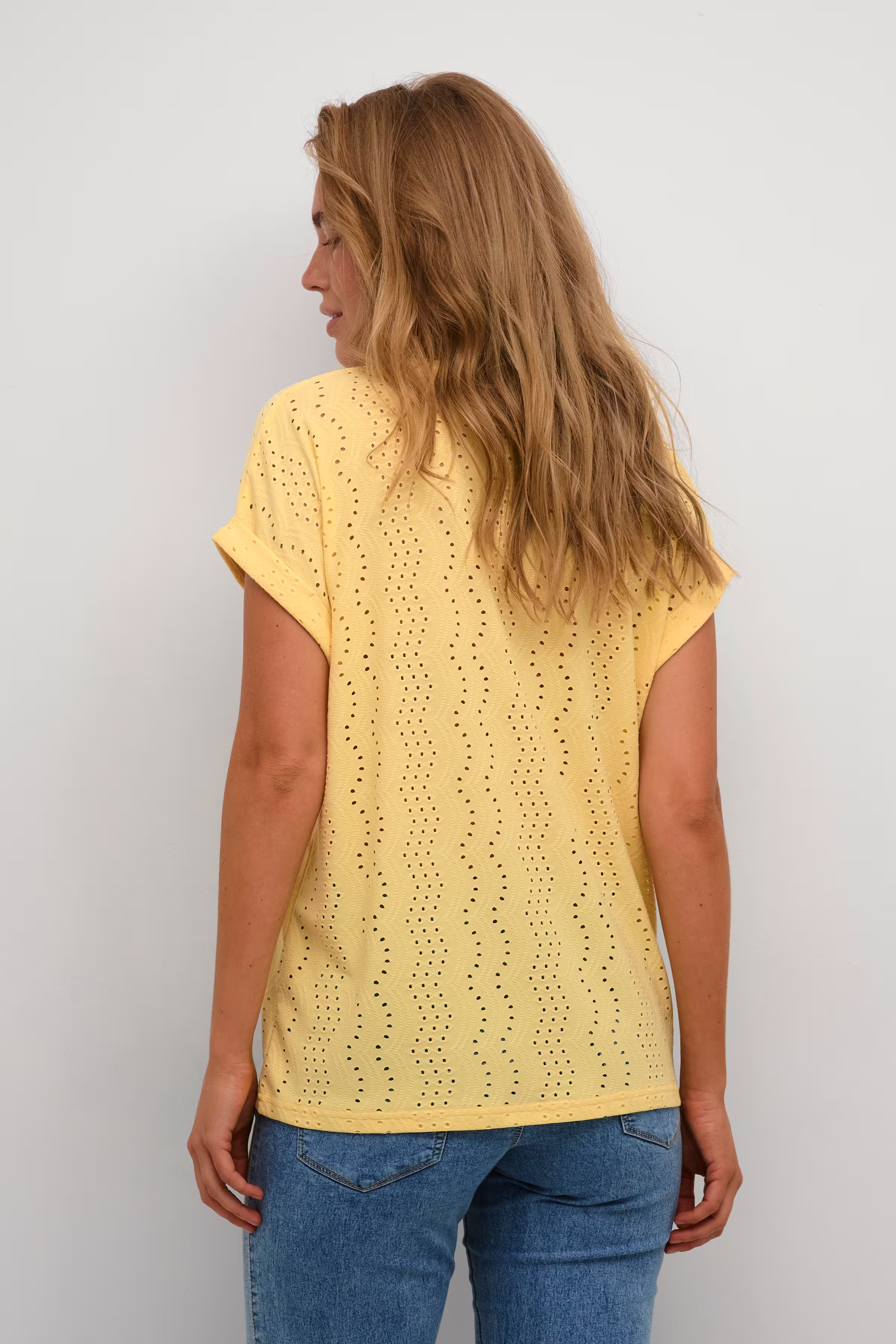 KArachel Blouse LOOKBOOK BACK 10508732-120720