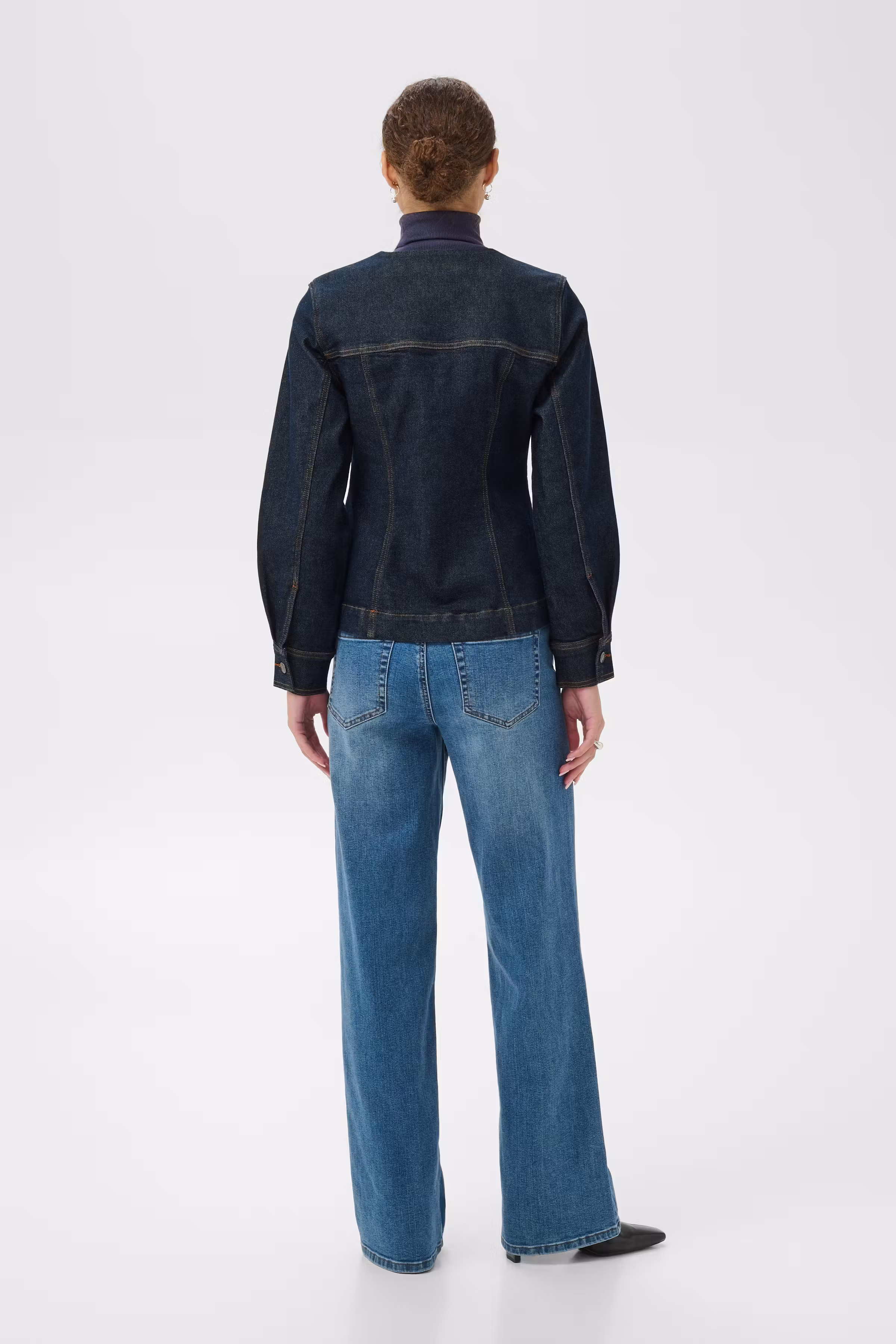 KAhally Denim Shirt LOOKBOOK BACK 10512504-109824