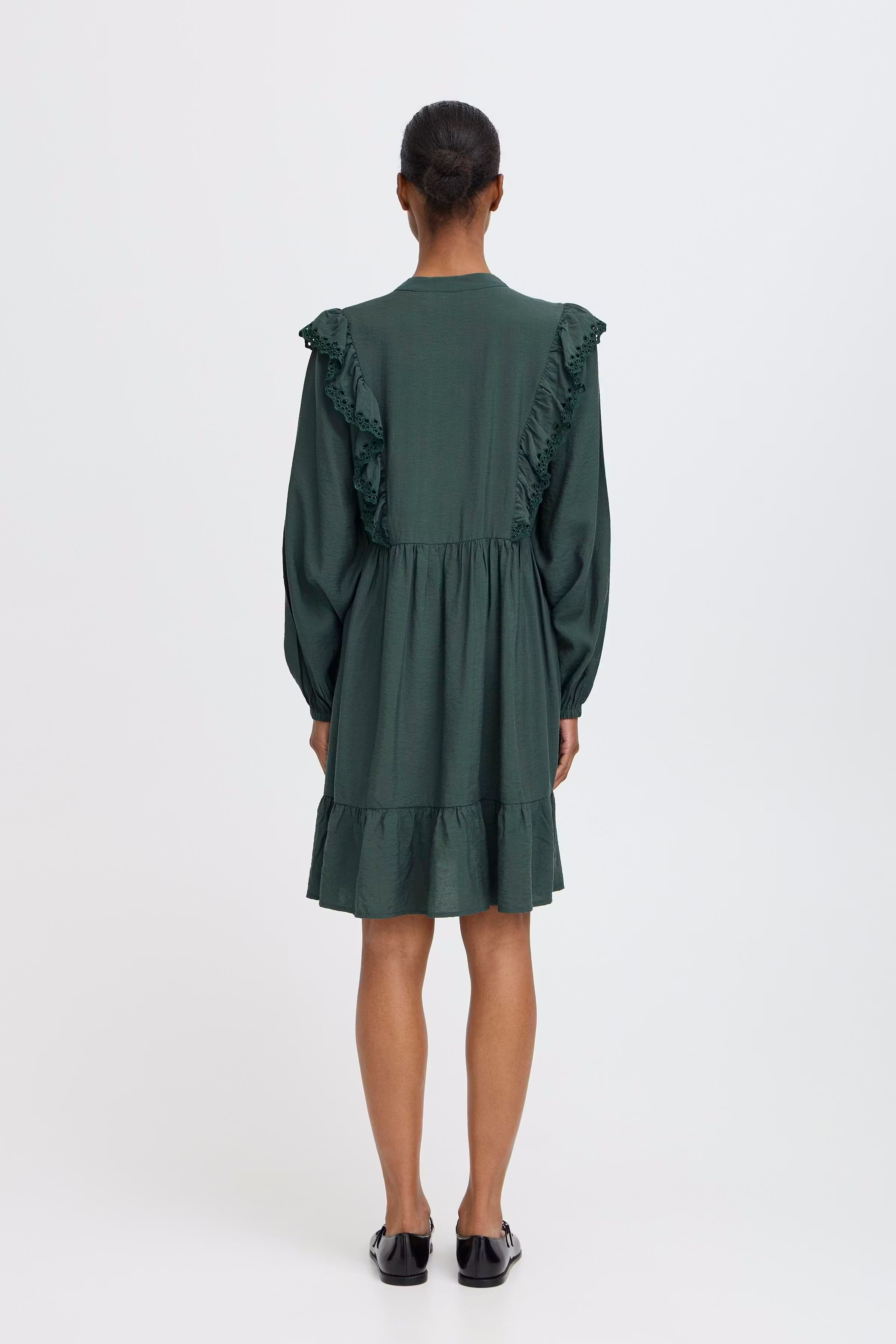 BYIJANVA Kjole LOOKBOOK BACK 20817055-194906