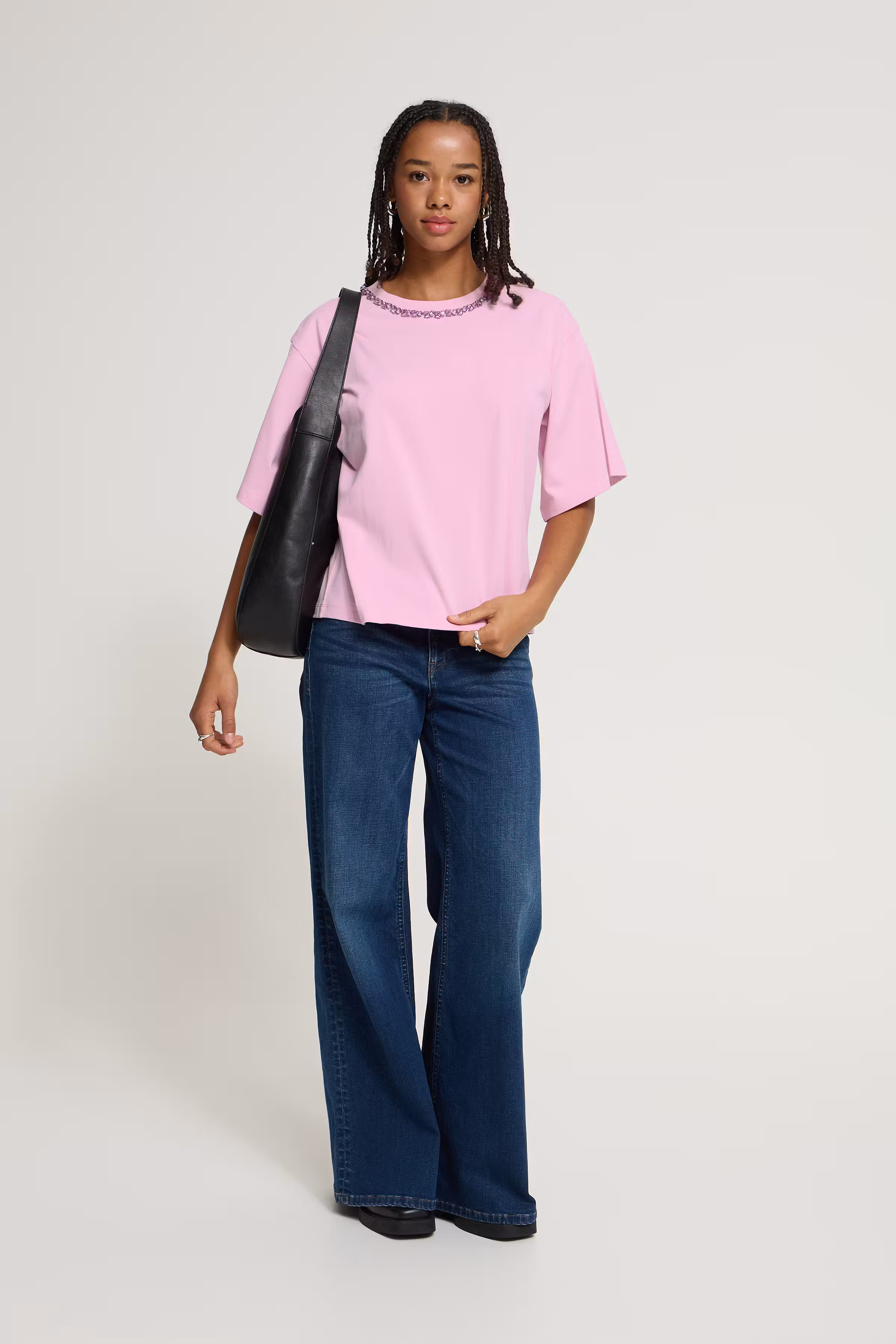 IHPETRO T-shirt LOOKBOOK FRONT 20126935-142307