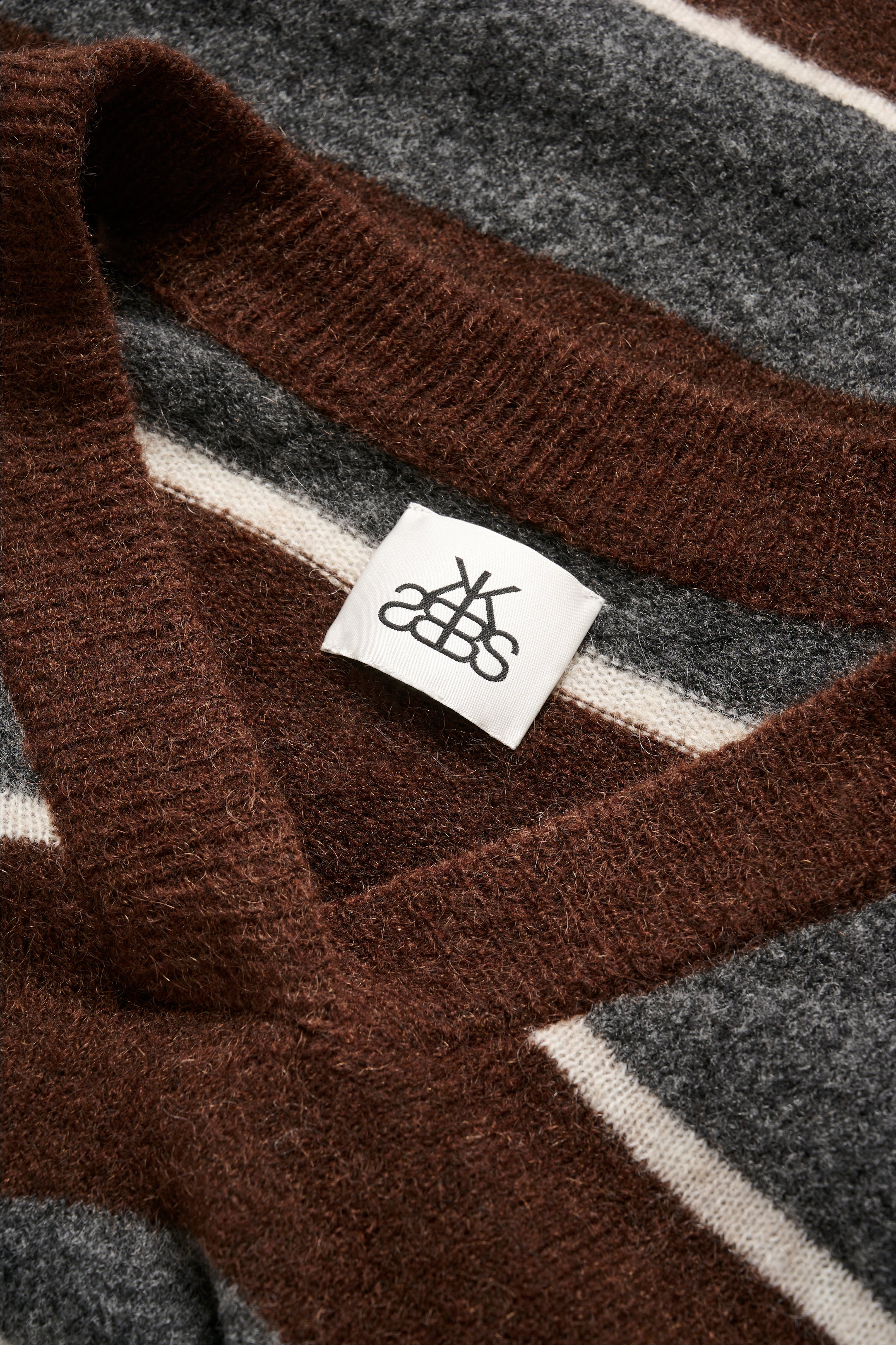 KBZelda Pullover PACK DETAIL 10105601-108563