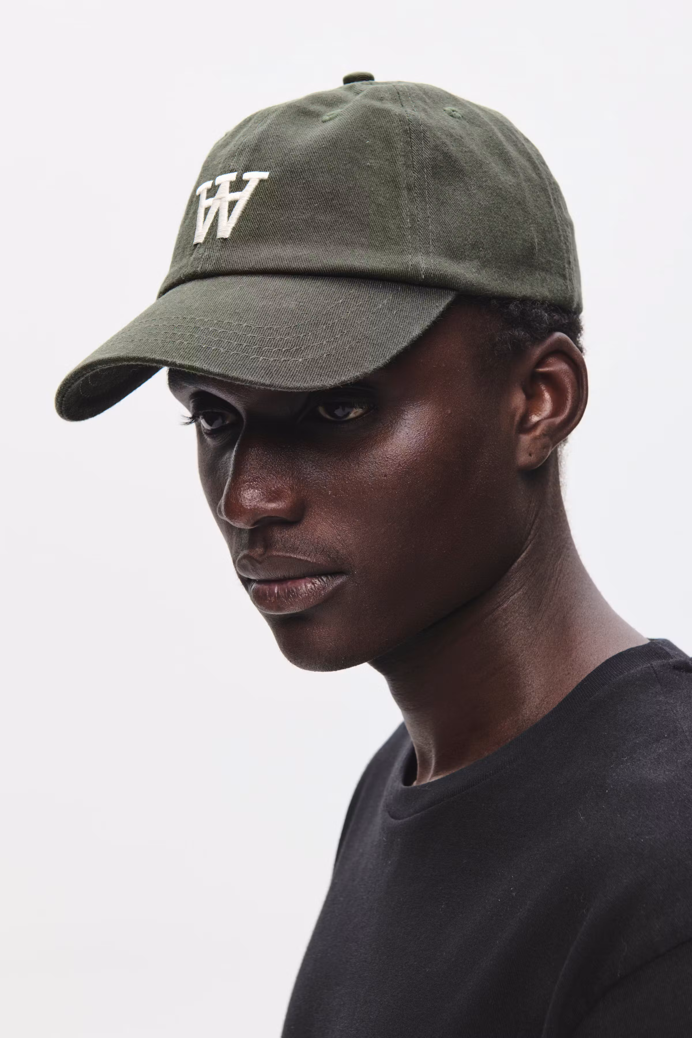 WWEli Cap LOOKBOOK DETAIL 30251374-190511