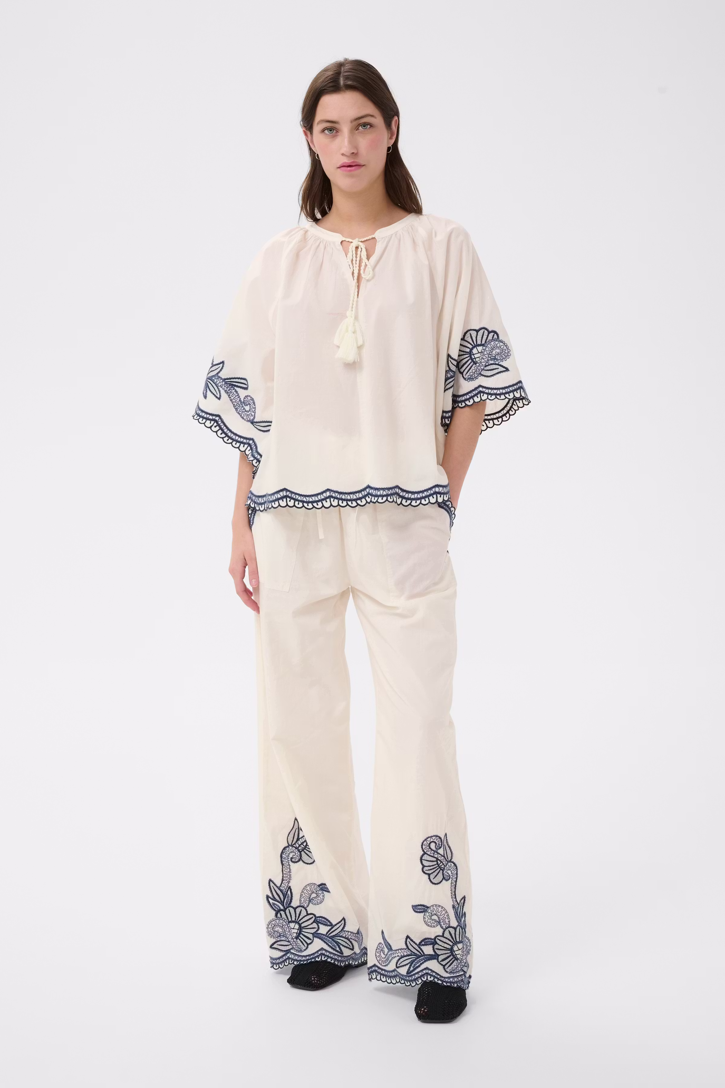 BianchaPW Blouse LOOKBOOK FRONT 30310743-304987
