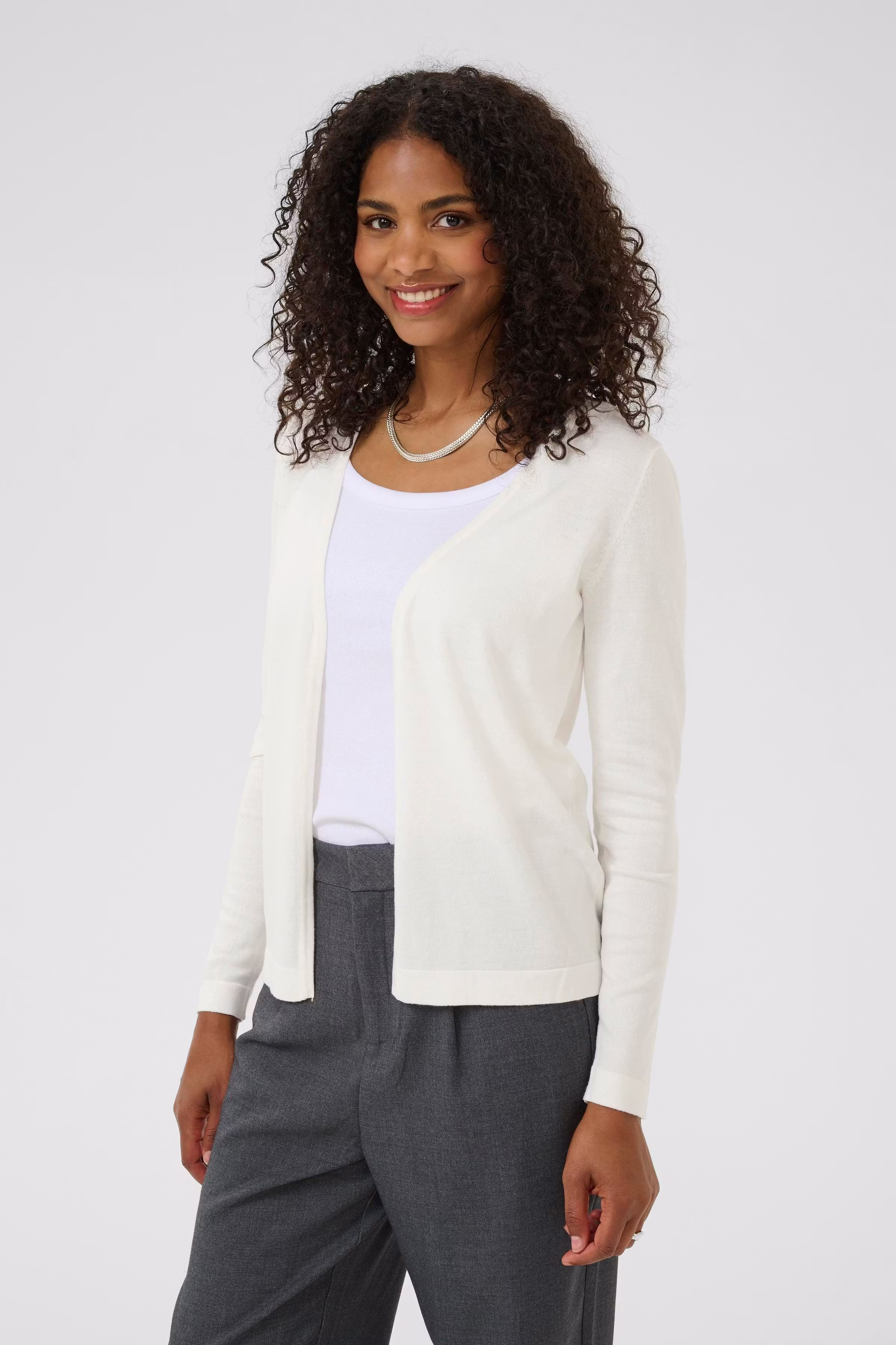 KAfenia Cardigan LOOKBOOK FRONT 10551503-50003