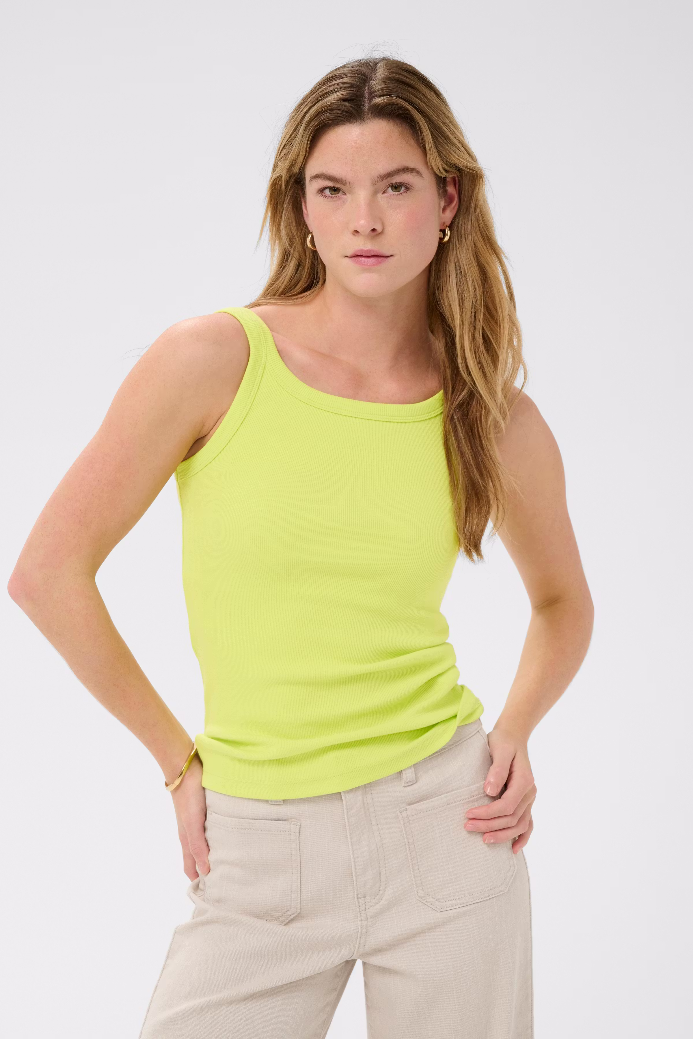 KAcarna Top LOOKBOOK FRONT 10507348-130540
