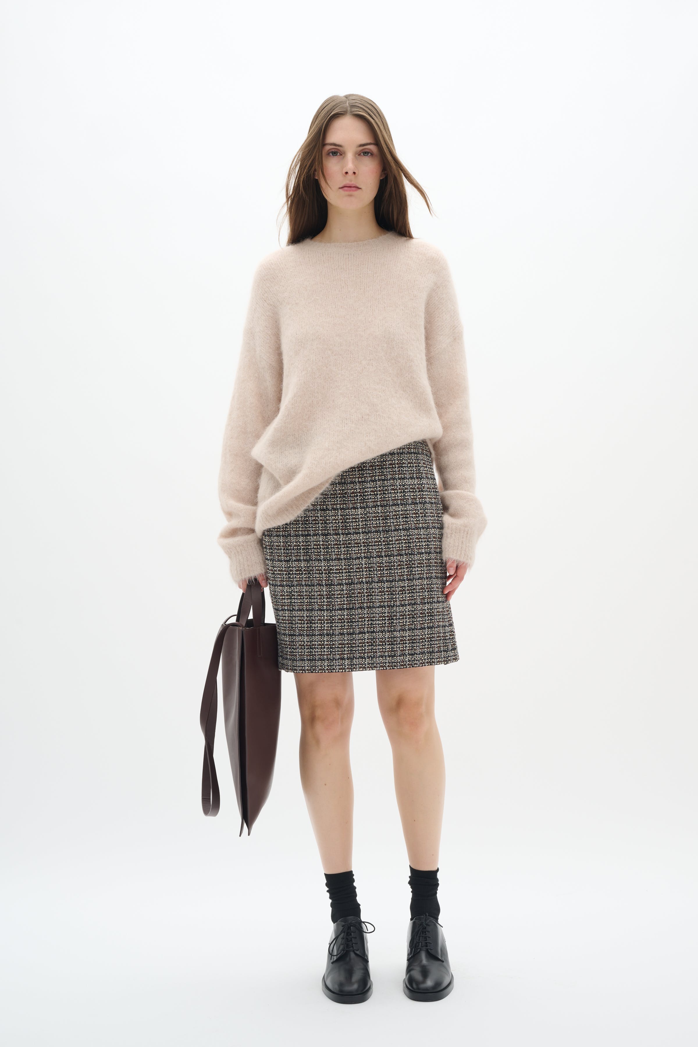 YaraIW Rok LOOKBOOK FRONT 30109820-300313