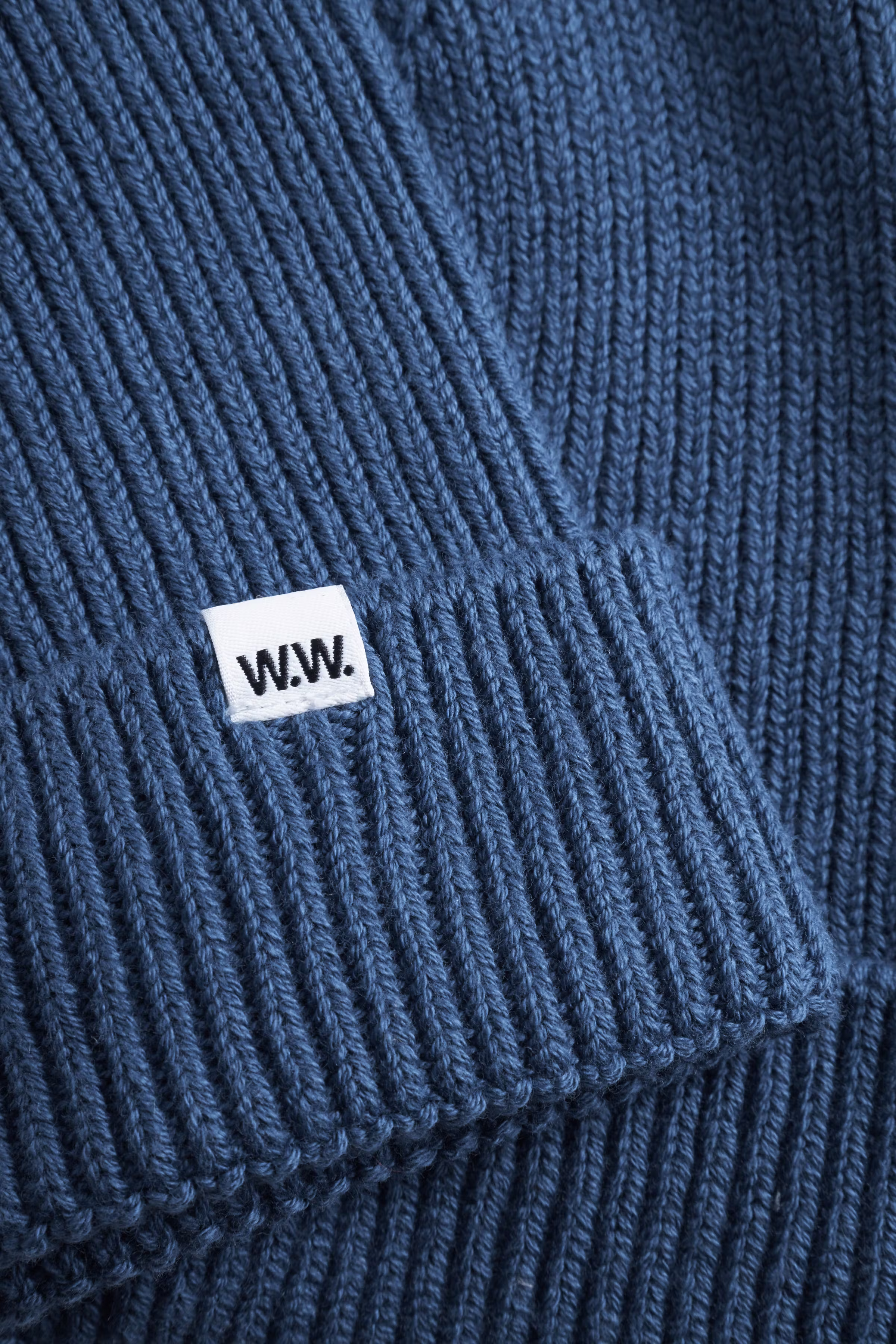 WWEddie beanie PACK DETAIL 30251647-183919